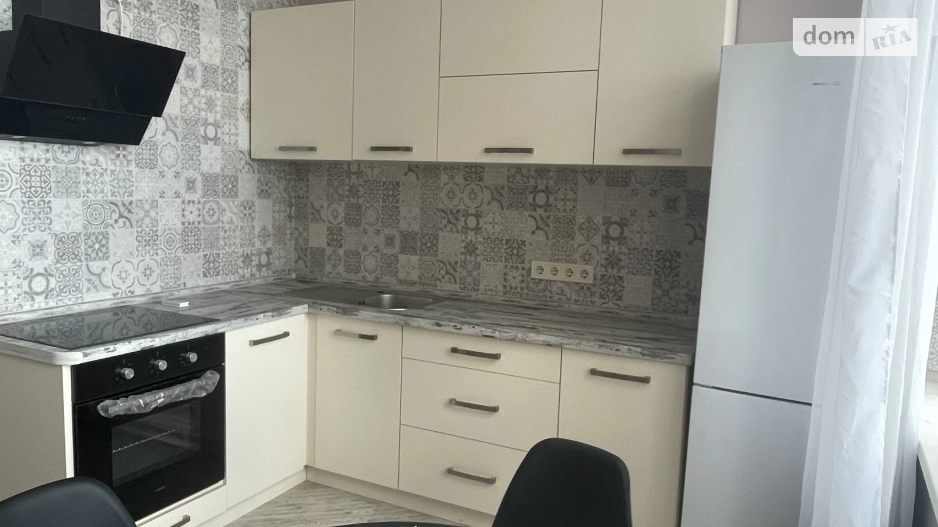Продается 1-комнатная квартира 36 кв. м в Одессе, ул. Валерия Самофалова, 16А/2 - фото 4