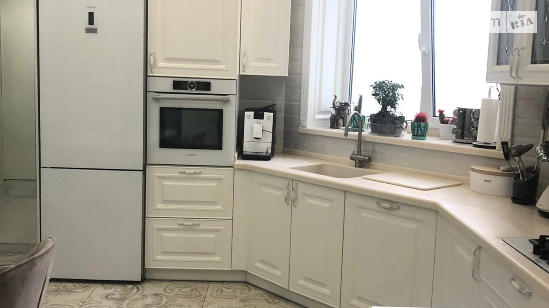 Продается 4-комнатная квартира 125 кв. м в Одессе, ул. Софиевская, 22 - фото 2