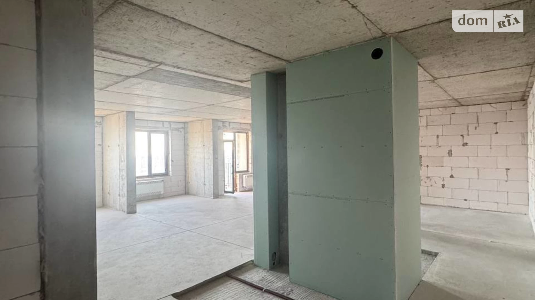 Продается 1-комнатная квартира 47 кв. м в Одессе, ул. Дюковская, 5 - фото 2