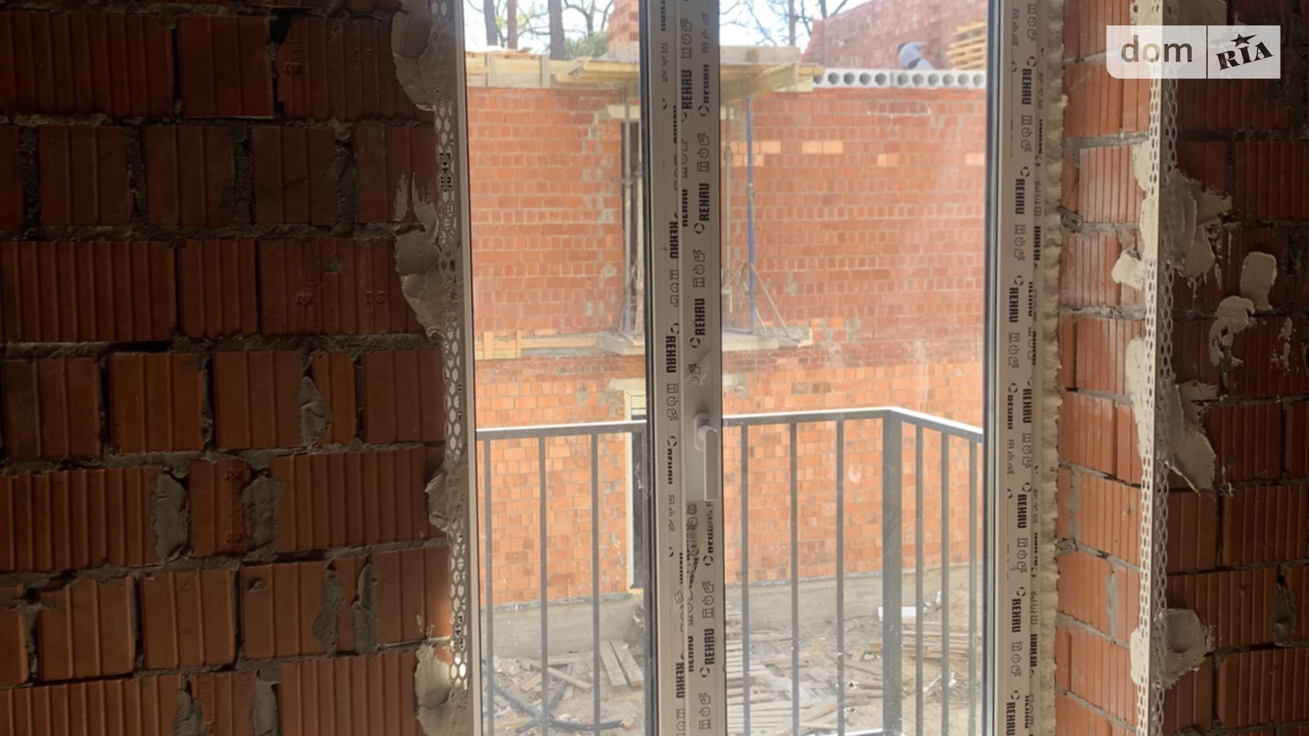 Продается 2-комнатная квартира 49 кв. м в Ворзеле, ул. Лесная, 96 - фото 2