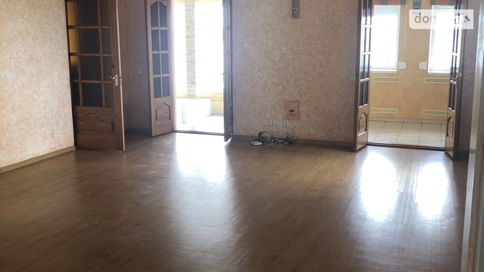 Продается дом на 3 этажа 389.1 кв. м с мансардой, цена: 170000 € - фото 5