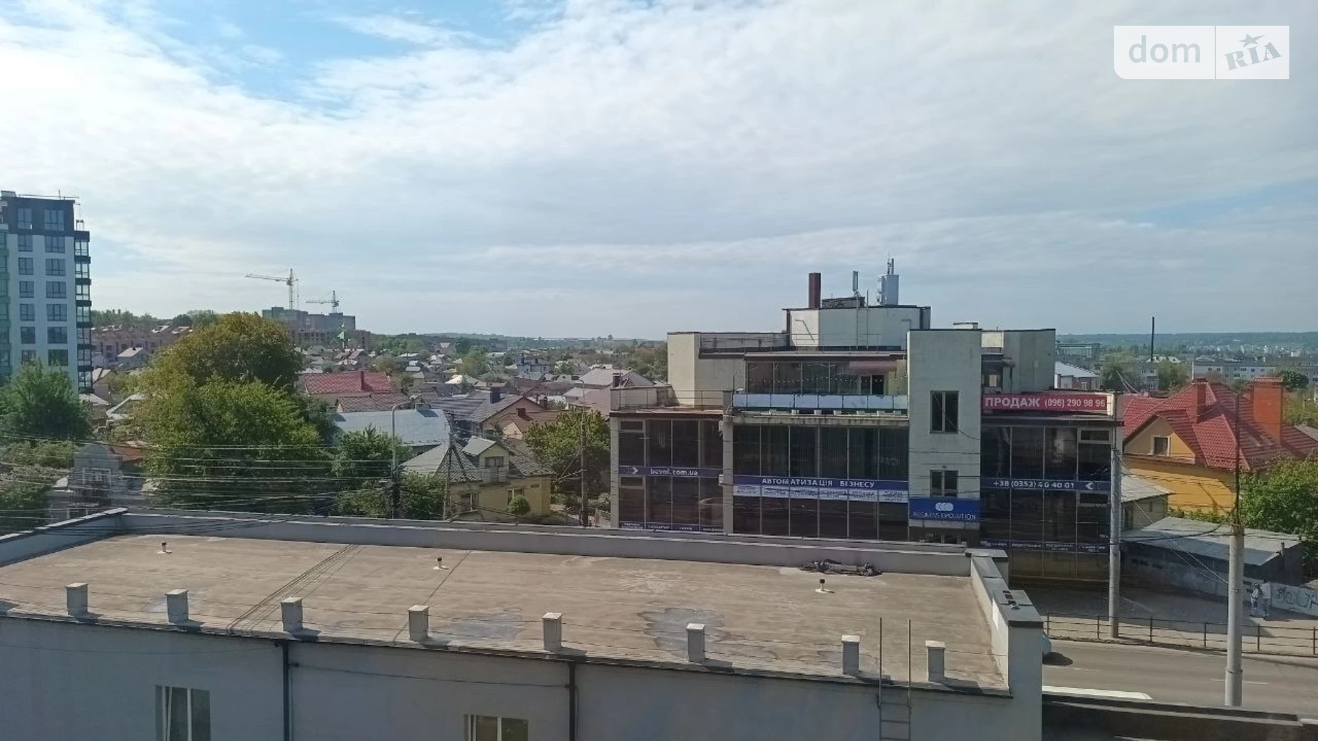 3-комнатная квартира 59 кв. м в Тернополе, просп. Бандеры Степана - фото 2