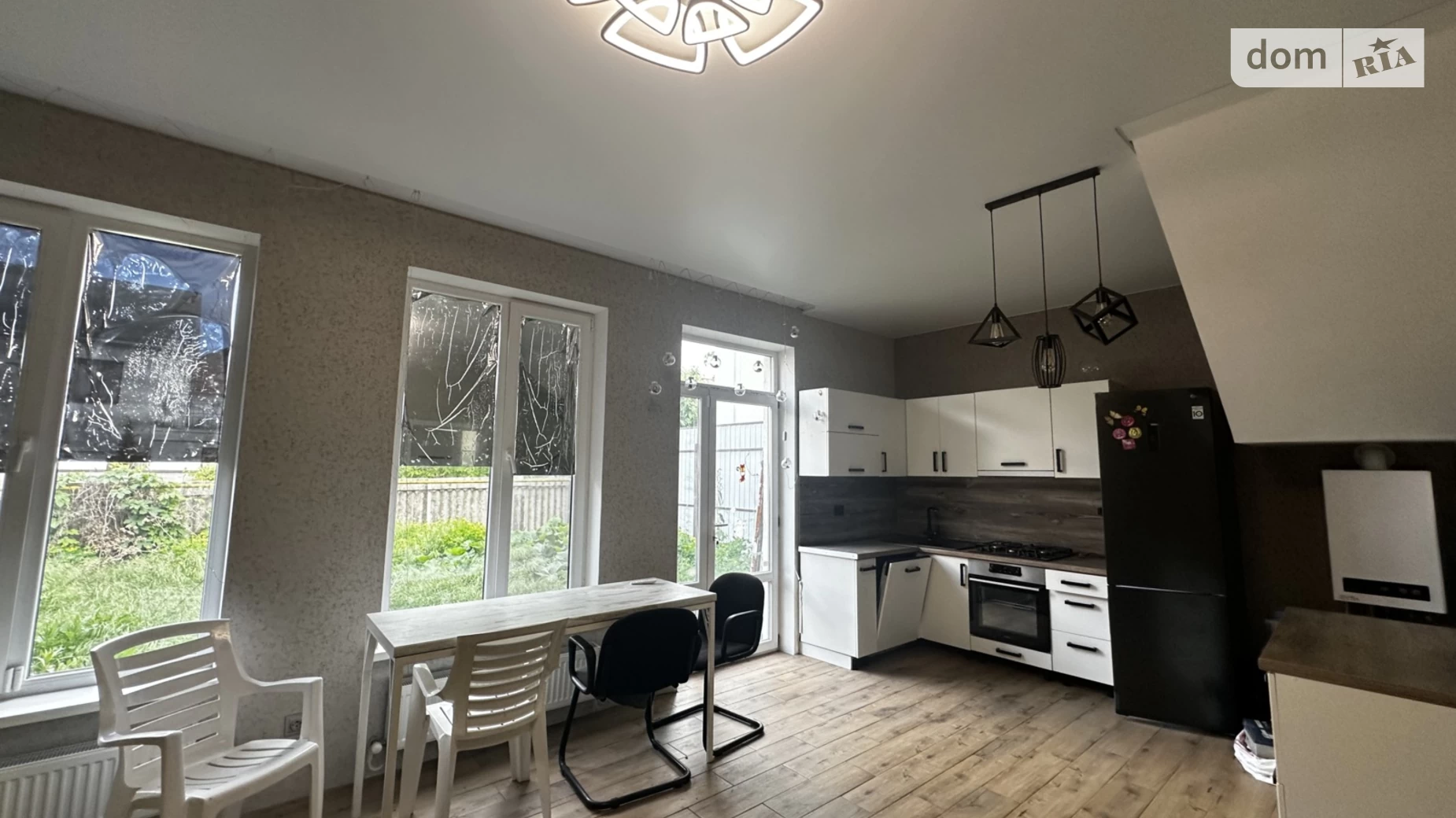 Продается дом на 2 этажа 100 кв. м с террасой, цена: 160000 $ - фото 2