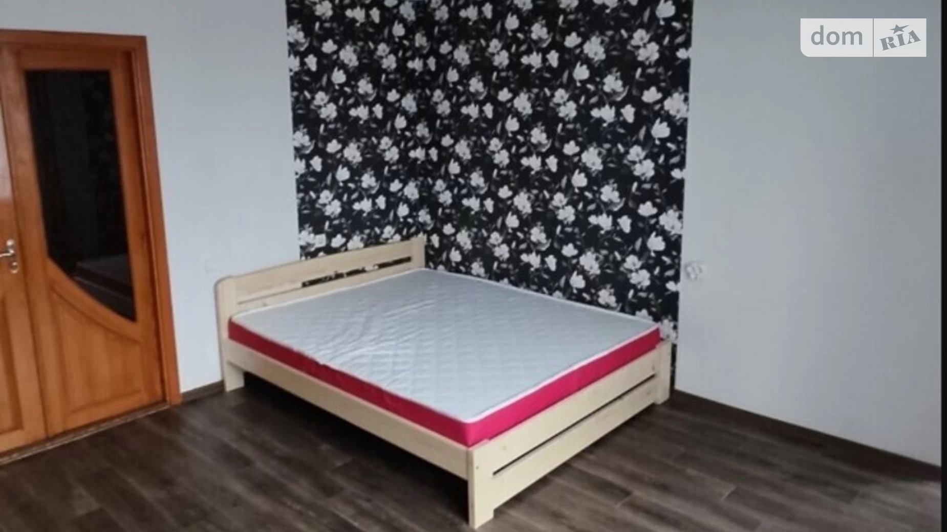 Продається 2-кімнатна квартира 54.2 кв. м у Рівному, вул. Гайдамацька - фото 2