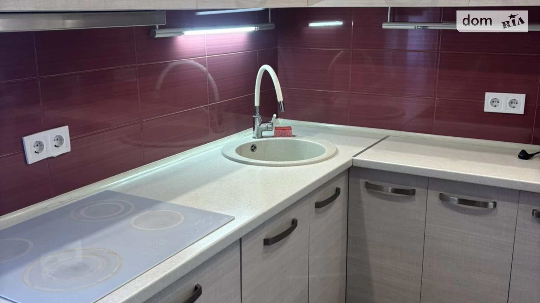 Продается 2-комнатная квартира 50 кв. м в Ровно, ул. Киевская - фото 4