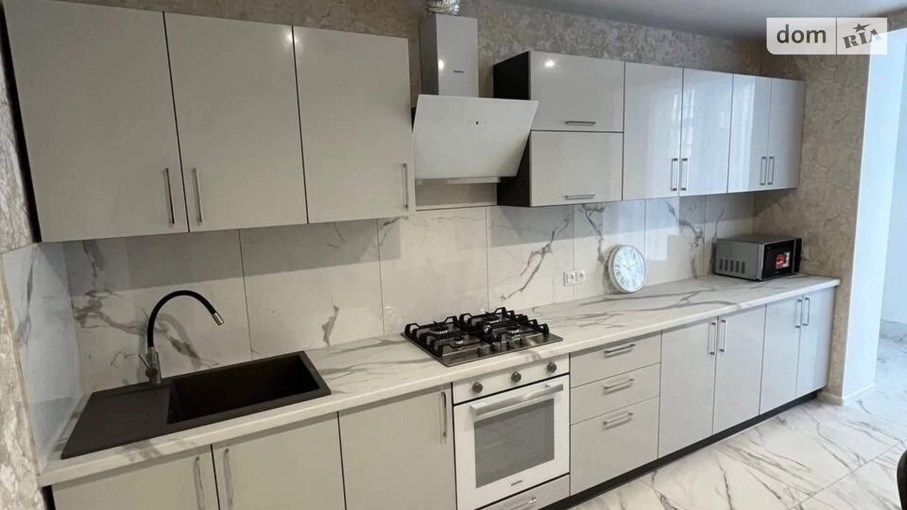 Сдается в аренду 1-комнатная квартира 45 кв. м в Днепре - фото 2