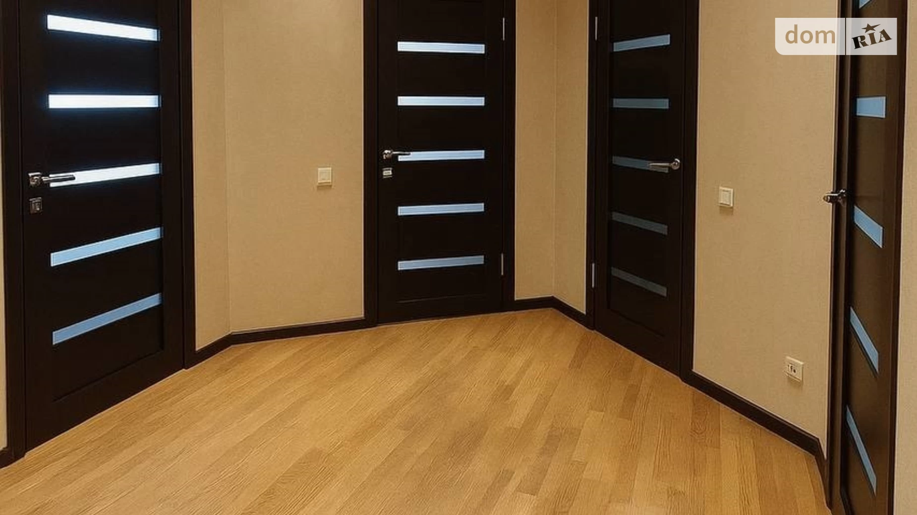 Продається 4-кімнатна квартира 138.3 кв. м у Києві, вул. Срібнокільська, 1 - фото 5