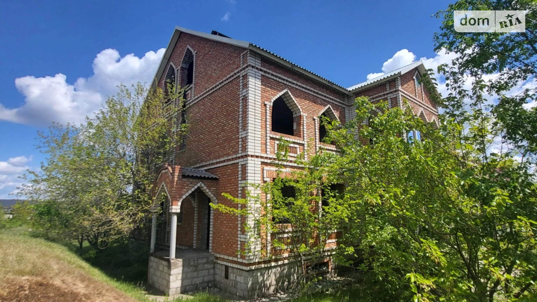 Продается дом на 3 этажа 420 кв. м с террасой, цена: 35000 $ - фото 3