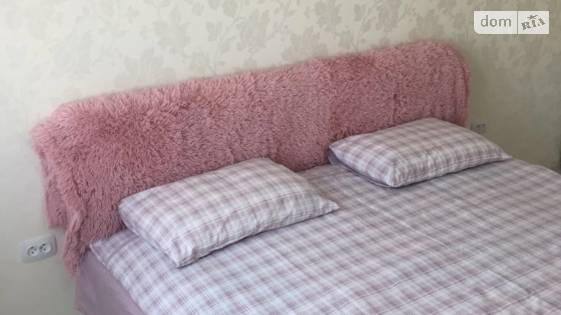 Продается 2-комнатная квартира 52 кв. м в Мукачеве, ул. Росвиговская - фото 5