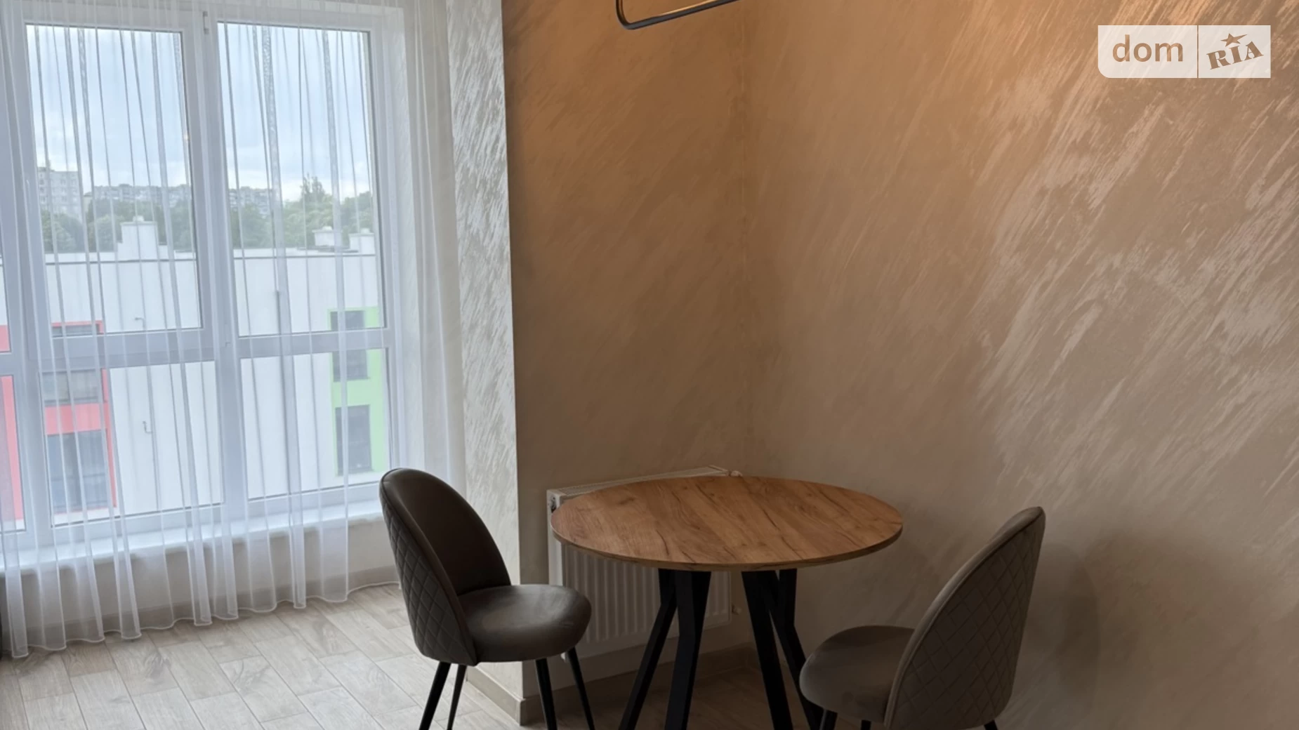 Продается 1-комнатная квартира 44.5 кв. м в Ровно, цена: 68500 $ - фото 2