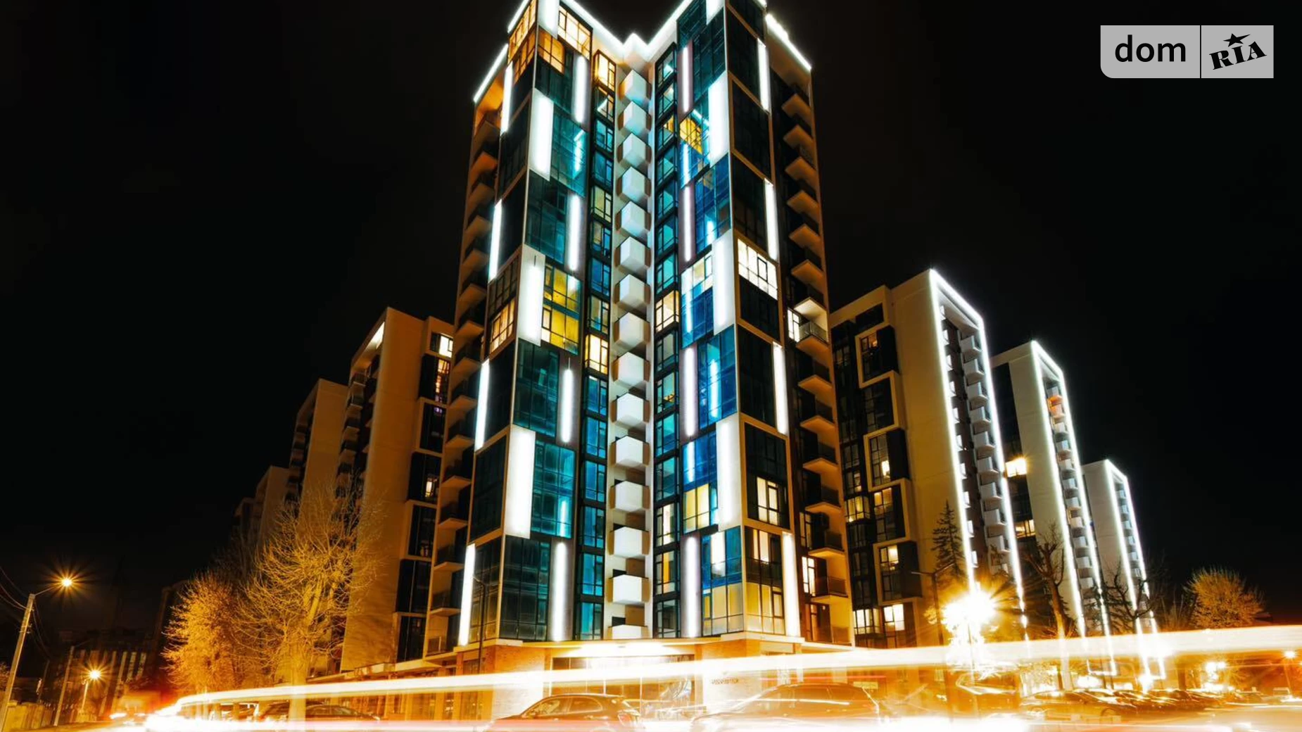 Продается 1-комнатная квартира 43 кв. м в Ивано-Франковске, ул. Ленкавского, 34/8 - фото 2
