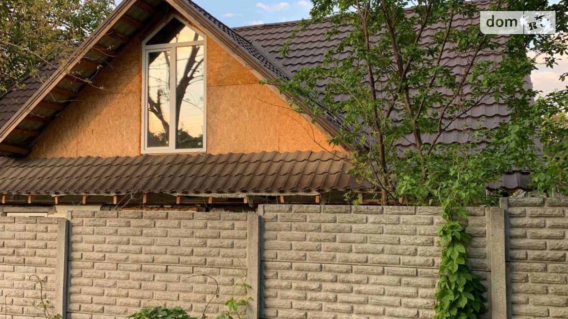 Продается дом на 2 этажа 160 кв. м с камином, цена: 40000 $ - фото 2