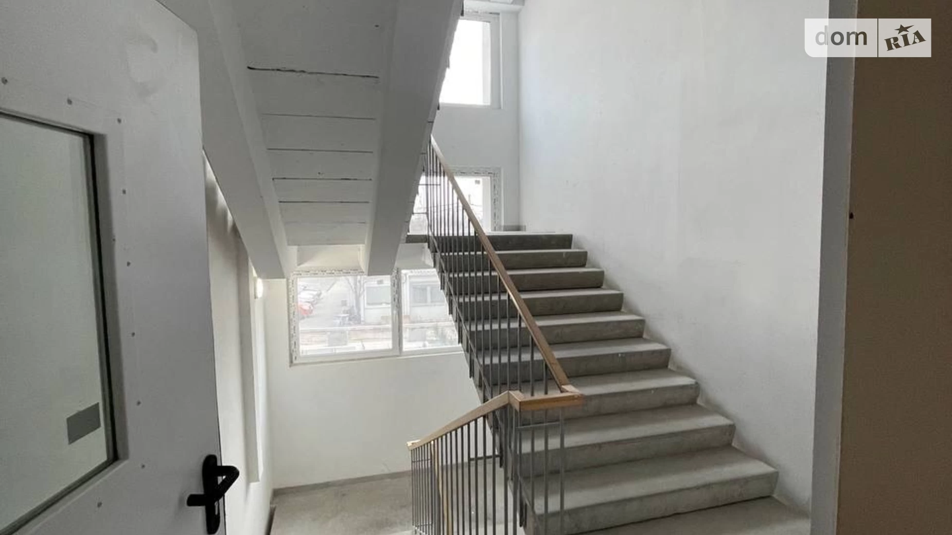 Продается 2-комнатная квартира 67.9 кв. м в Днепре, ул. Сичеславская, 7 - фото 4
