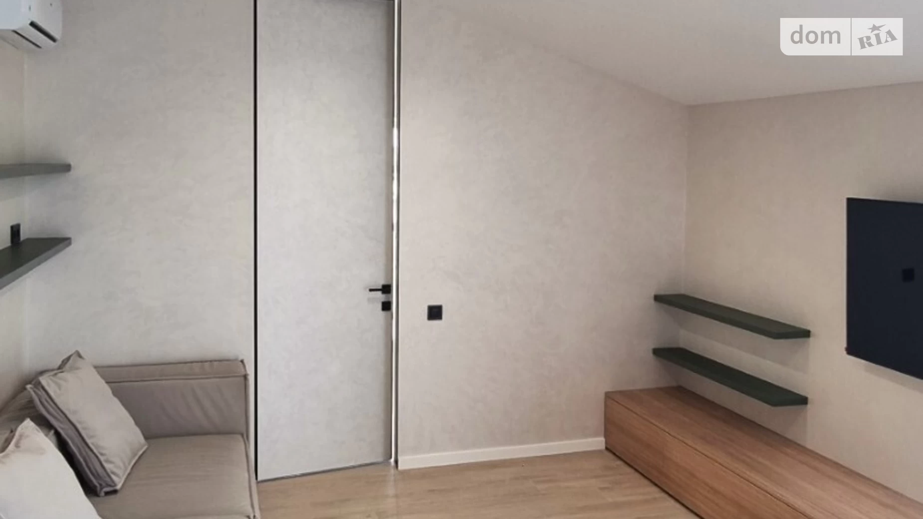 Продается 2-комнатная квартира 49 кв. м в Ровно, ул. Соловьиная - фото 3