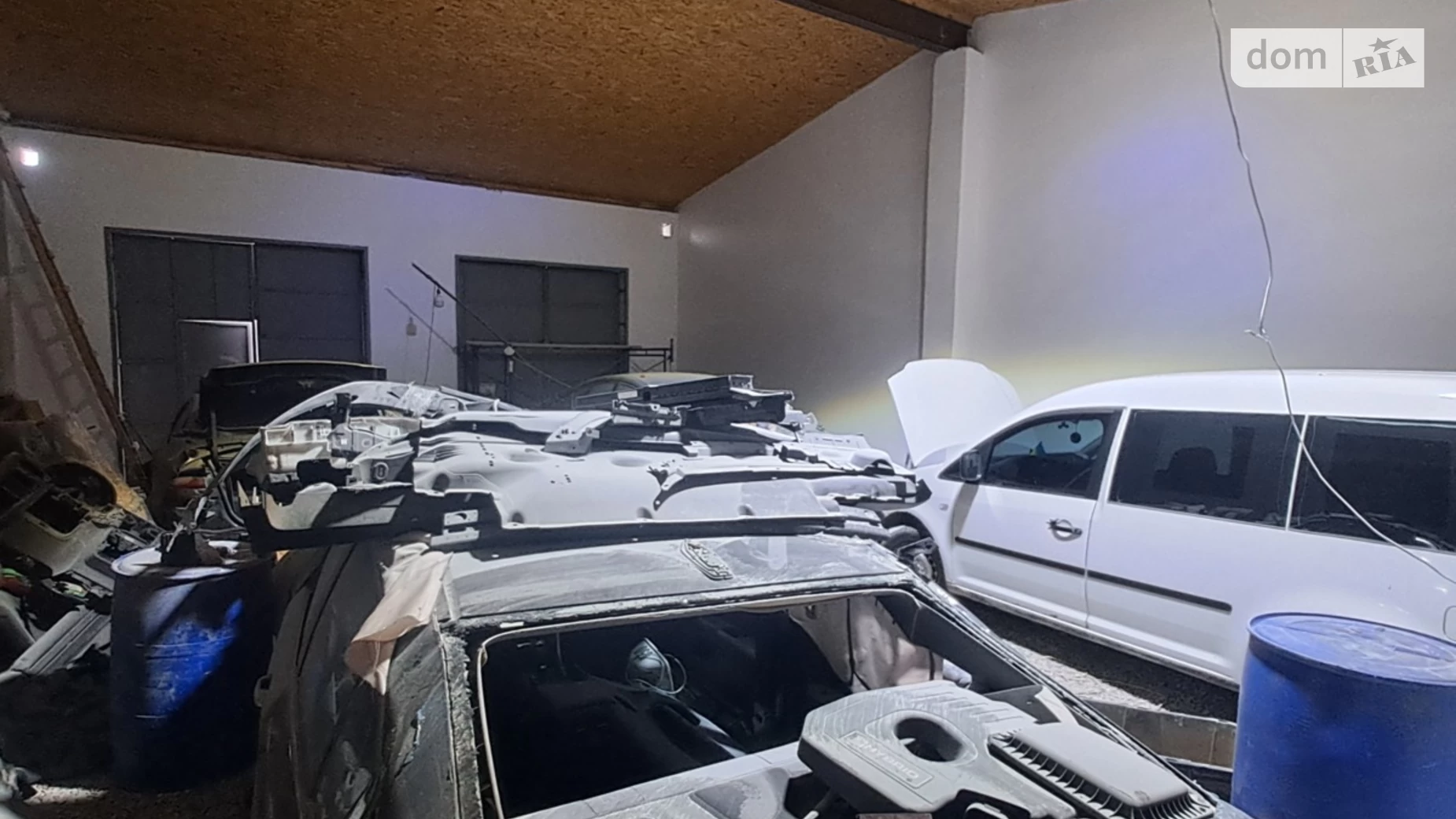 Сдается в аренду отдельно стоящий гараж под бус на 110 кв. м, цена: 12500 грн - фото 3