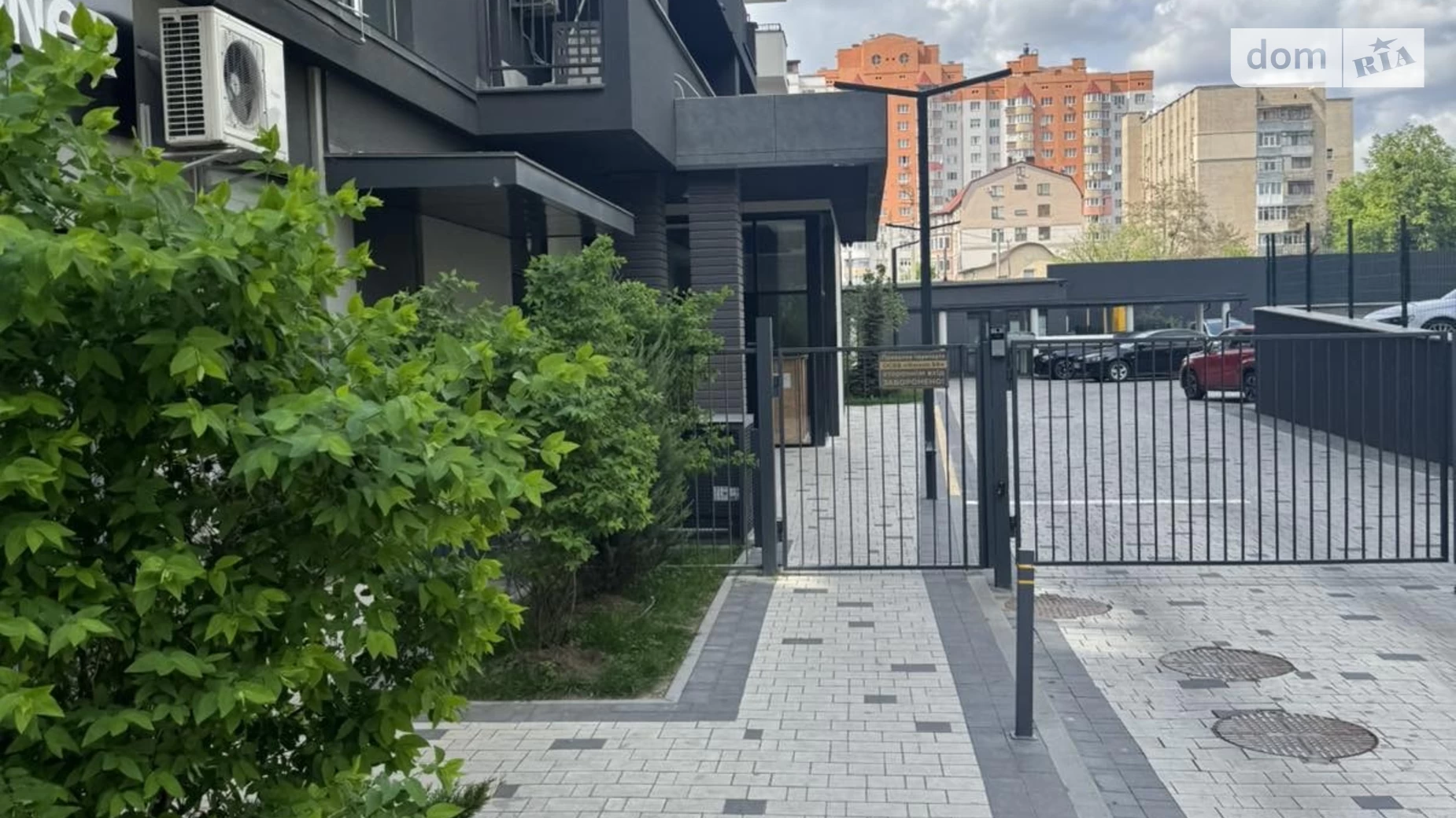 Продається 2-кімнатна квартира 65 кв. м у Вінниці, вул. Академіка Янгеля, 54 - фото 2