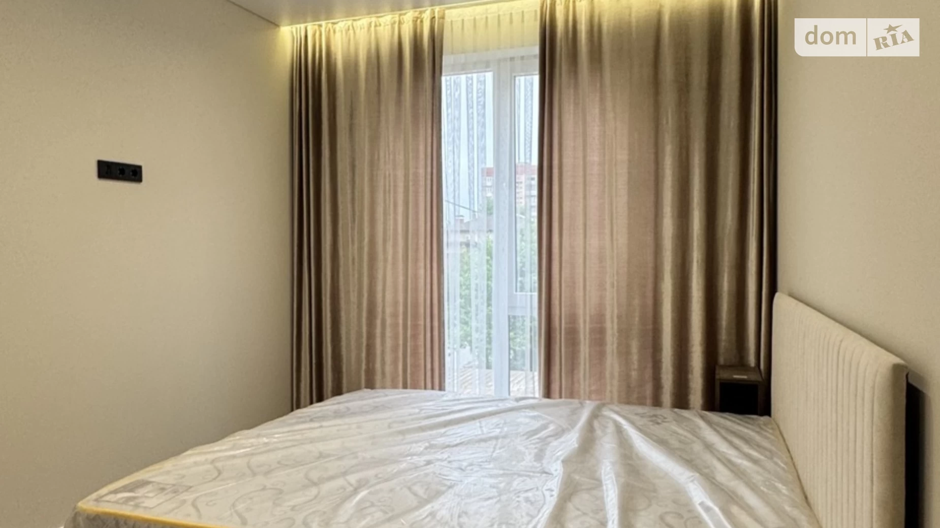 Продается 1-комнатная квартира 41.5 кв. м в Ужгороде, ул. Владимирская - фото 3