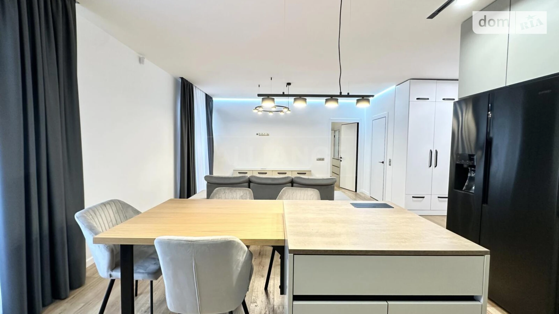 Продається 2-кімнатна квартира 72 кв. м у Івано-Франківську, вул. Незалежності (Горького) - фото 5