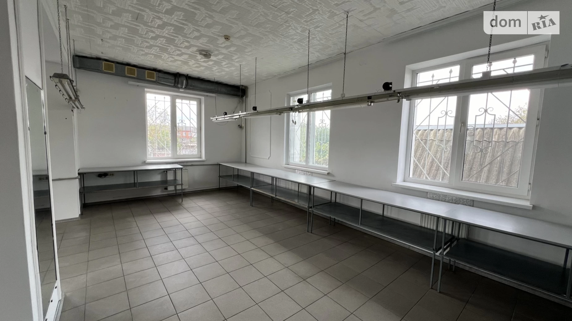 Здається в оренду об'єкт сфери послуг 224 кв. м в 3-поверховій будівлі, цена: 24600 грн - фото 4