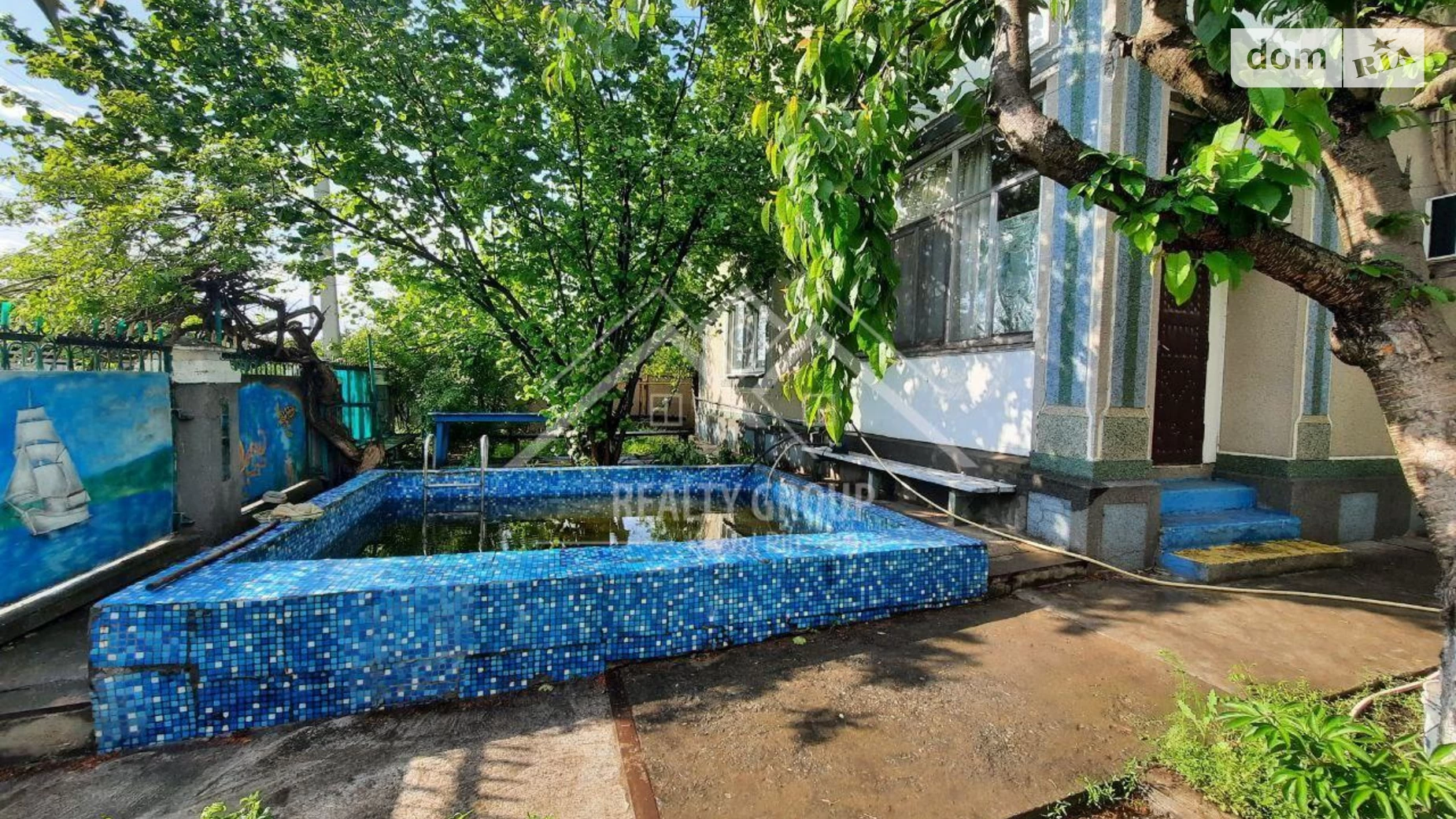 Продается дом на 2 этажа 194 кв. м с камином, цена: 130000 $ - фото 2