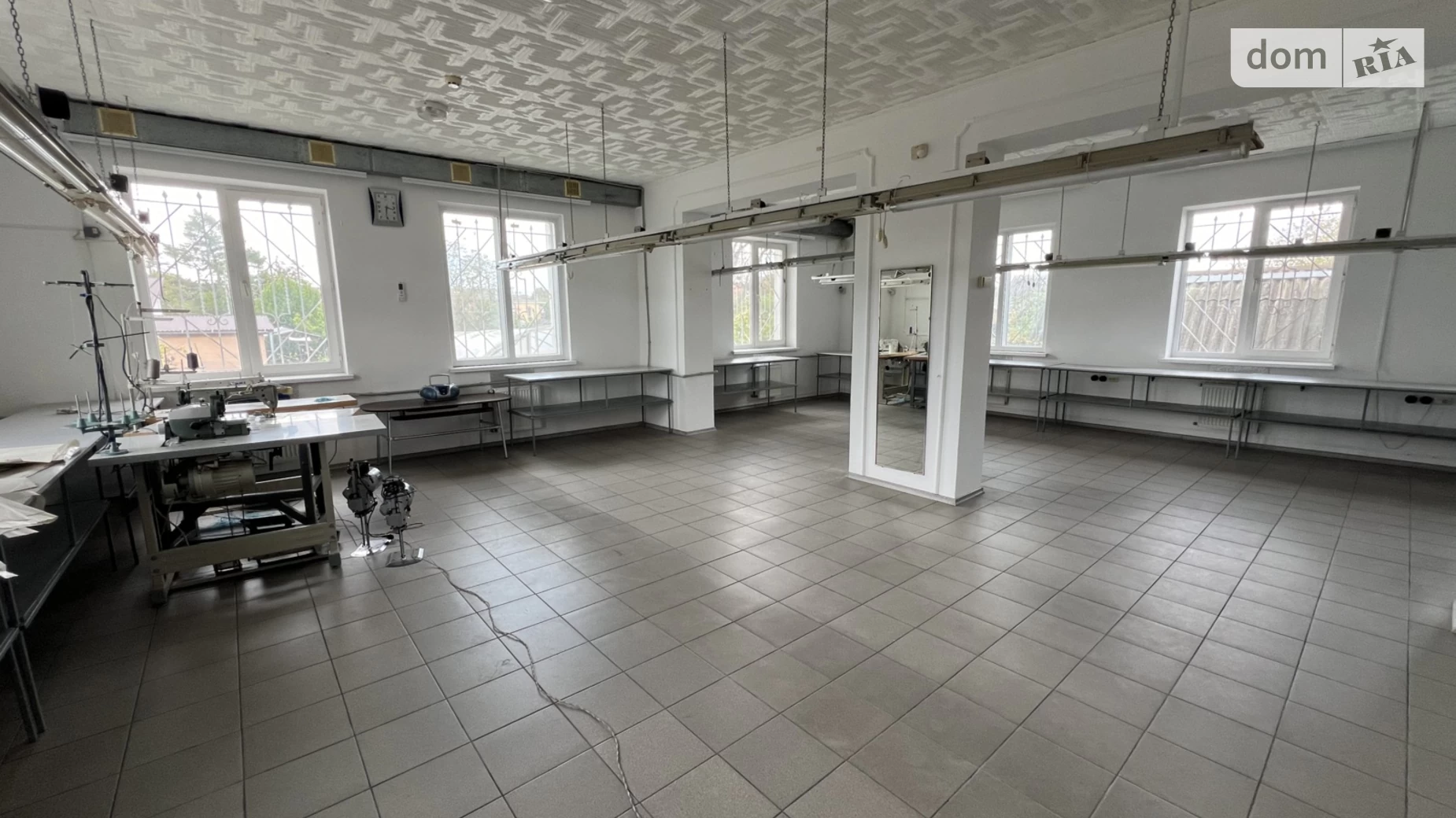Сдается в аренду объект сферы услуг 355 кв. м в 3-этажном здании, цена: 35500 грн - фото 2