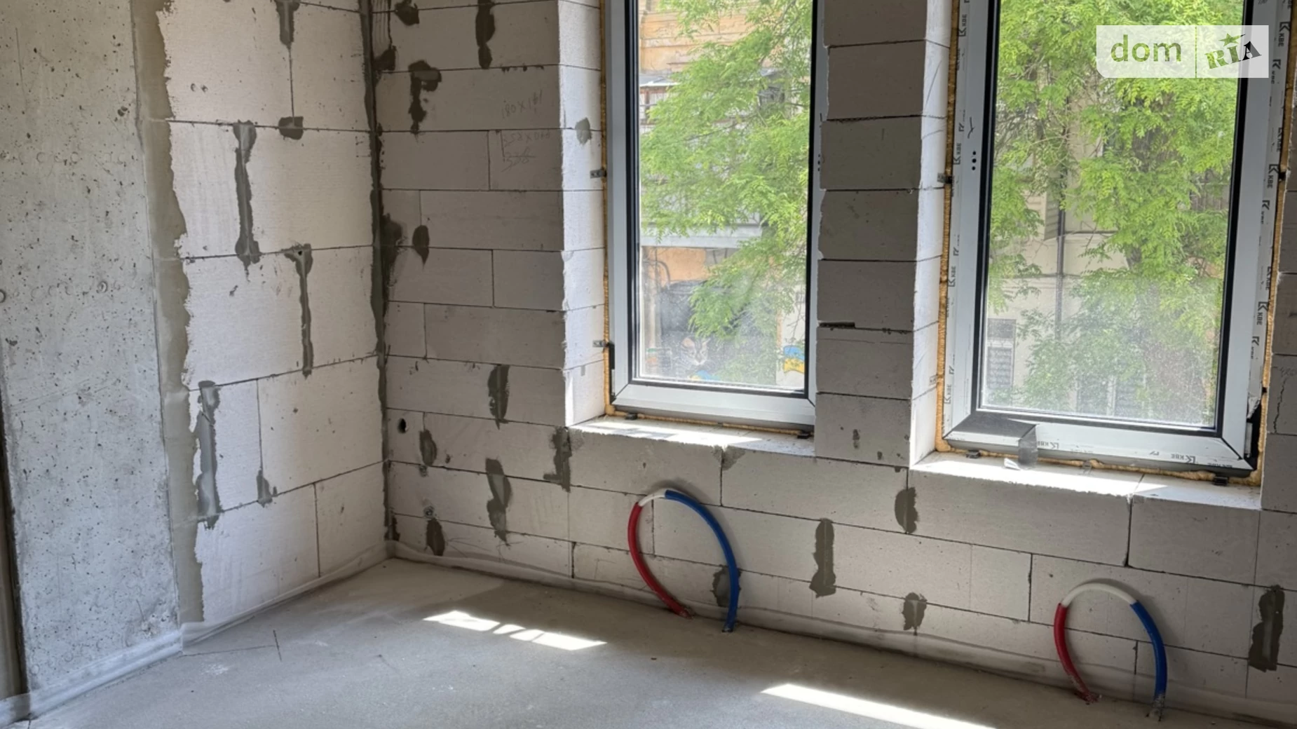 Продается офис 28 кв. м в бизнес-центре, цена: 42080 $ - фото 2