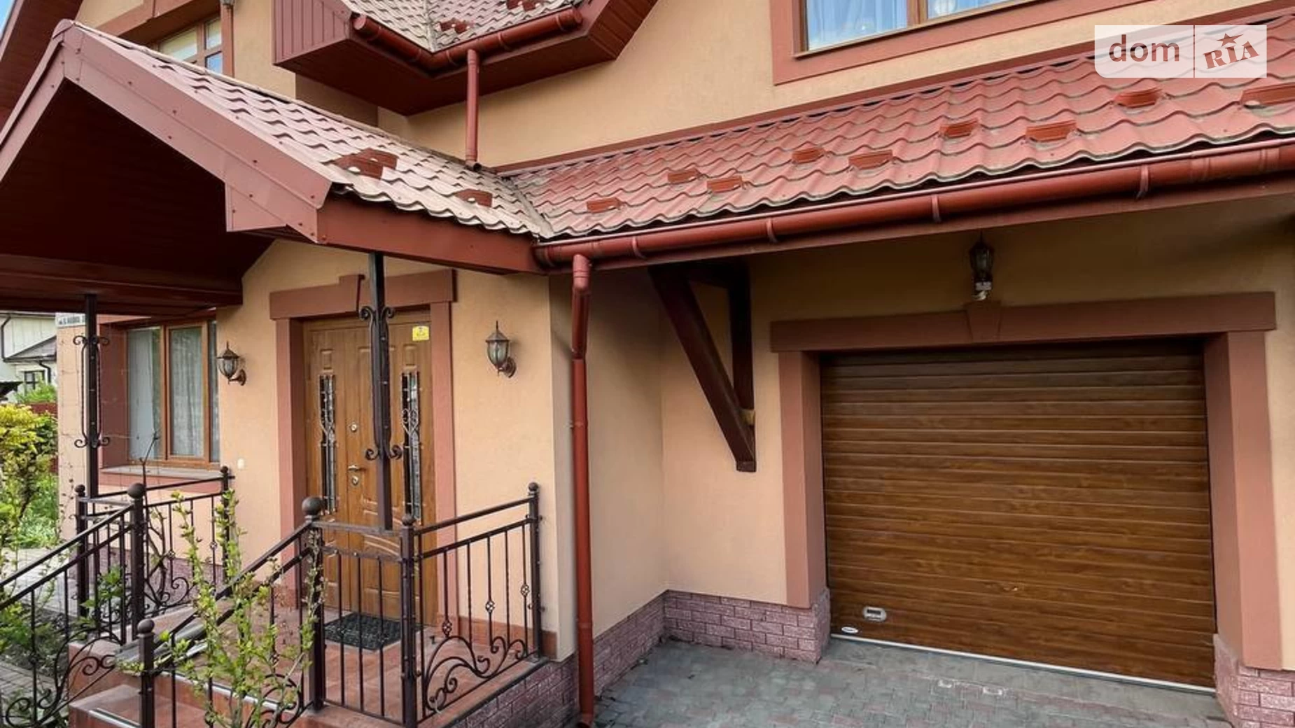Продается дом на 2 этажа 243 кв. м с балконом, цена: 220000 $ - фото 4