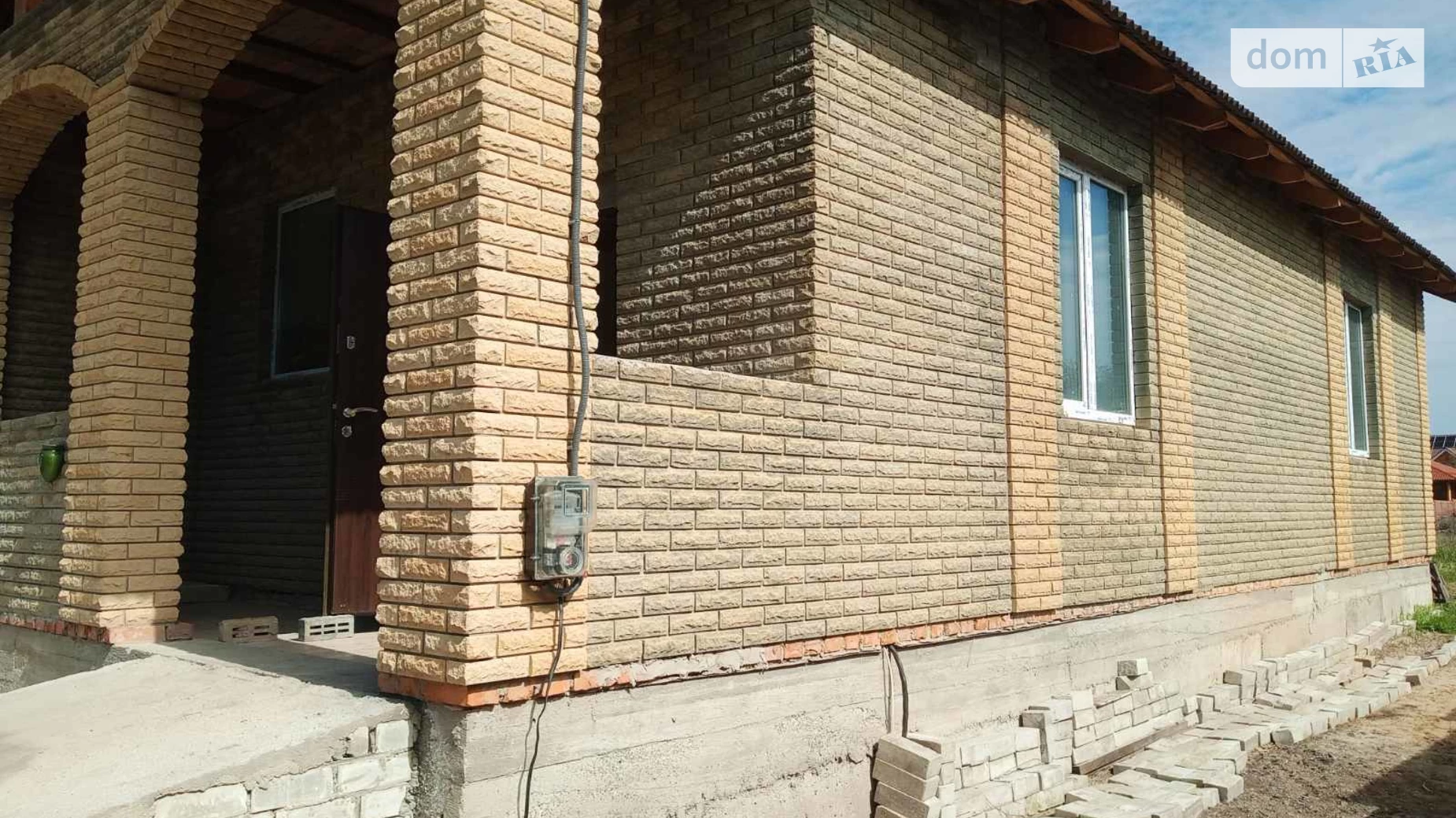 Продається одноповерховий будинок 115.7 кв. м з каміном, цена: 98000 $ - фото 2