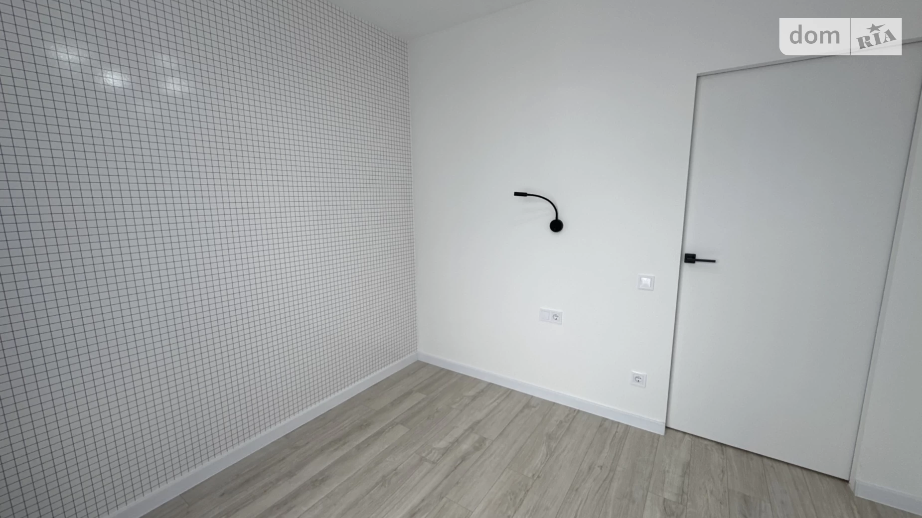 Продается 2-комнатная квартира 65 кв. м в Ивано-Франковске, ул. Высочана Семена, 18 - фото 3