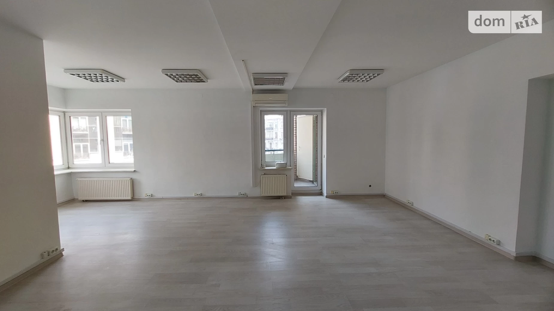 Здається в оренду офіс 95 кв. м в бізнес-центрі, цена: 1425 $ - фото 2