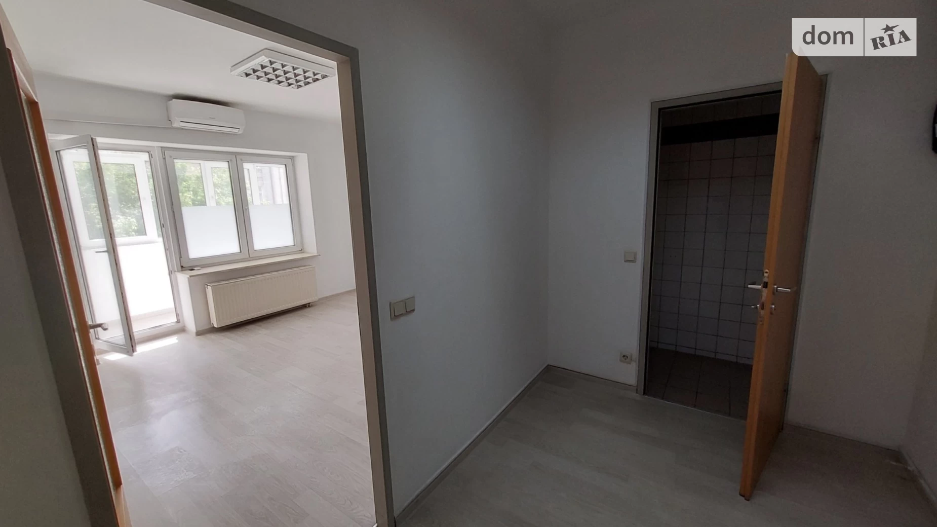 Сдается в аренду офис 95 кв. м в бизнес-центре, цена: 1425 $ - фото 2