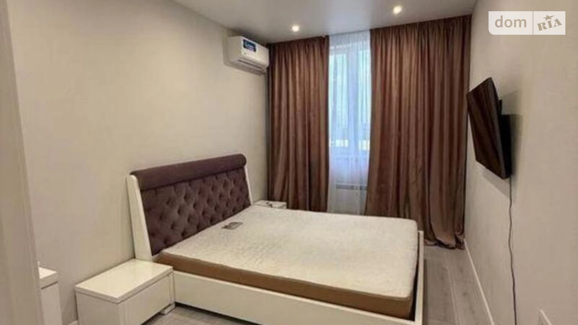 Продается 2-комнатная квартира 48.1 кв. м в Киеве, ул. Лучистая, 44 - фото 2