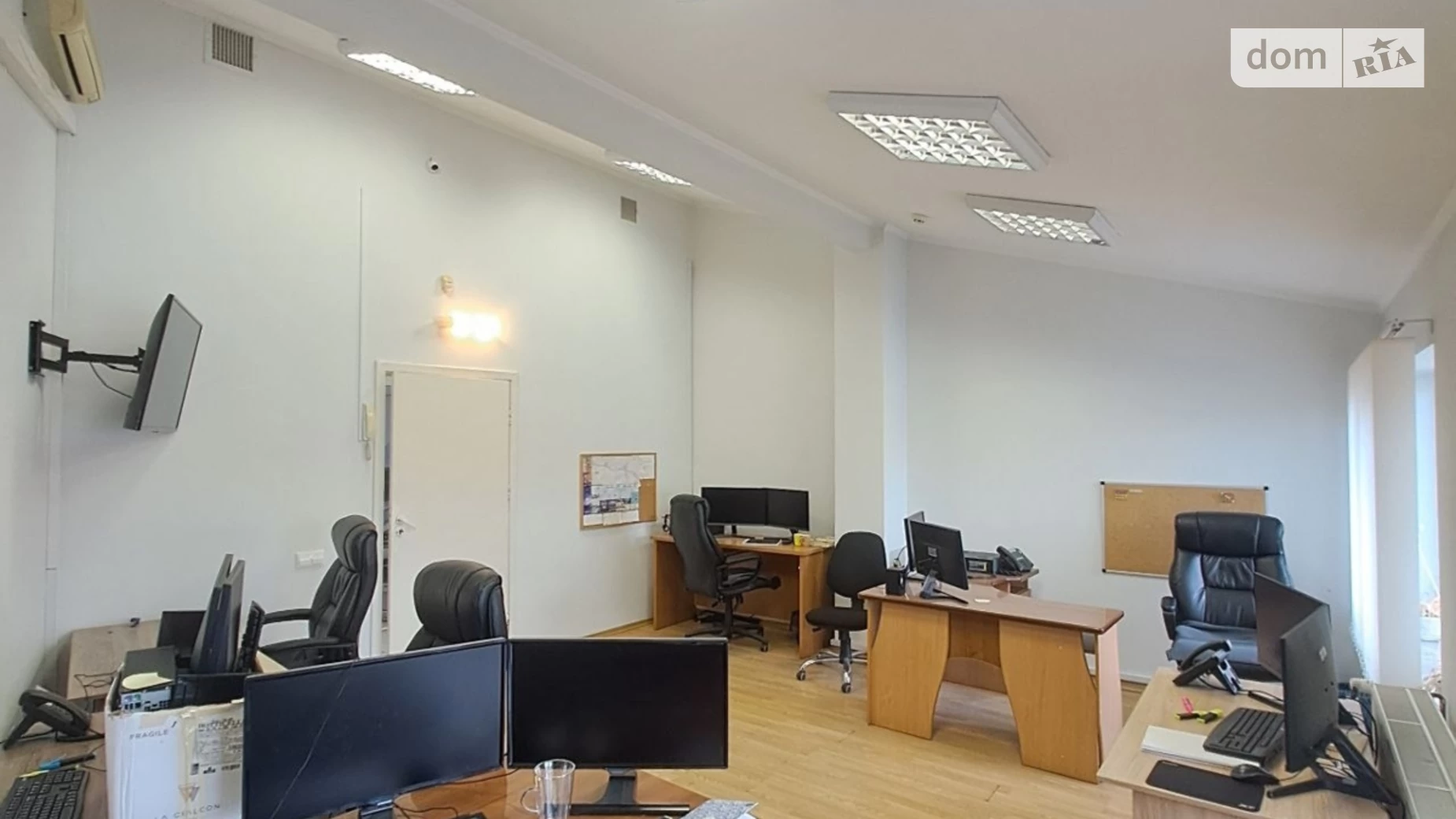 Продається офіс 227.4 кв. м в бізнес-центрі, цена: 284000 $ - фото 3