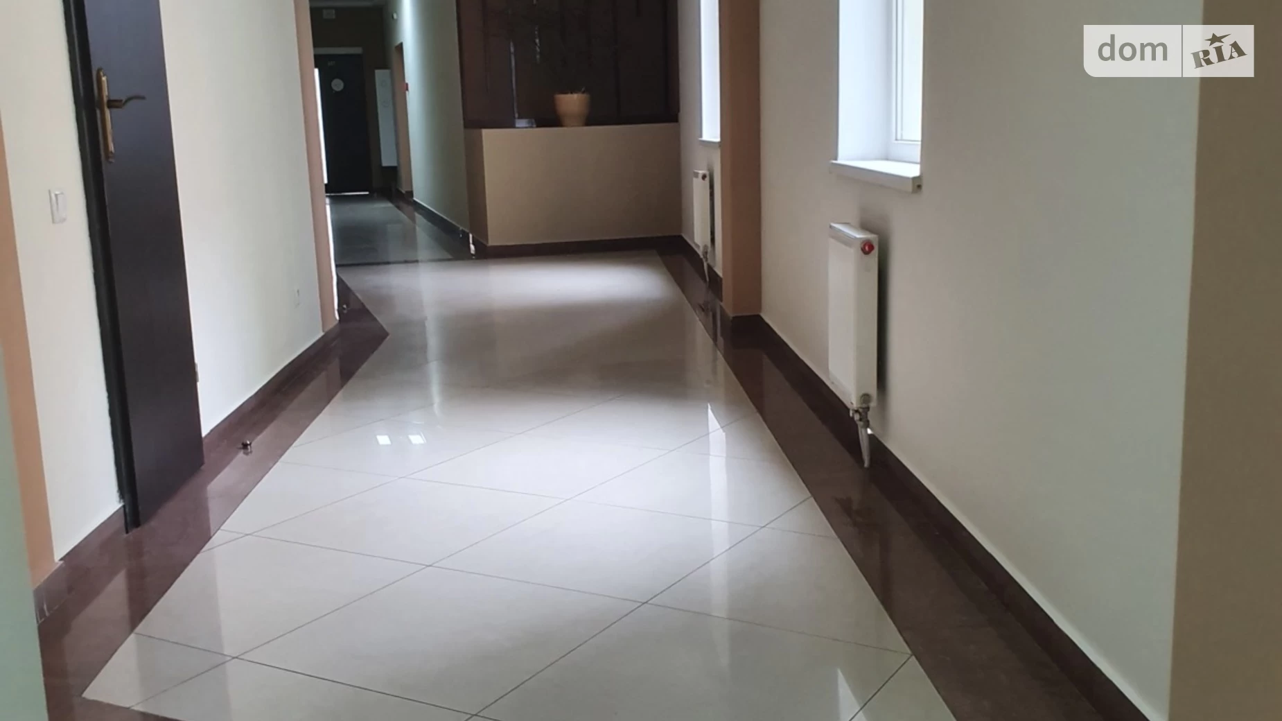 Сдается в аренду офис 32.4 кв. м в бизнес-центре, цена: 324 $ - фото 3
