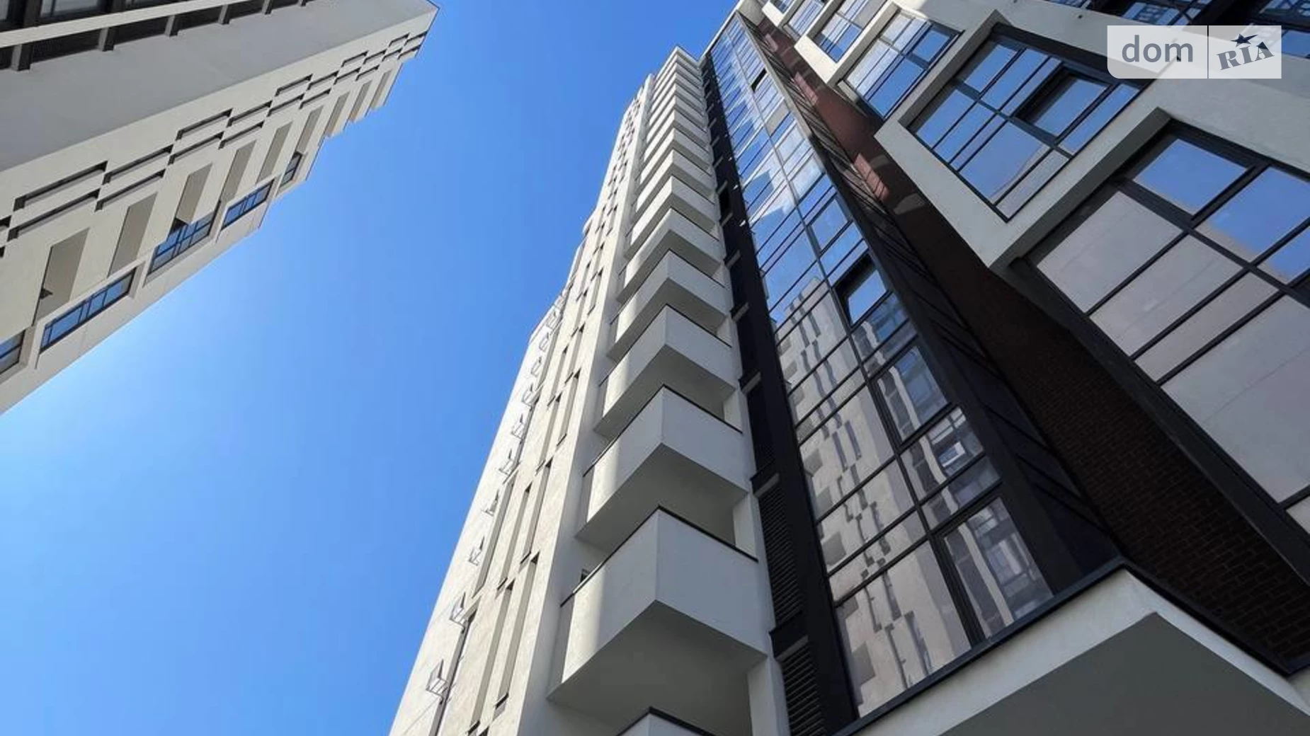 Продается 1-комнатная квартира 40 кв. м в Ивано-Франковске, ул. Ленкавского, 34 корпус 6 - фото 3