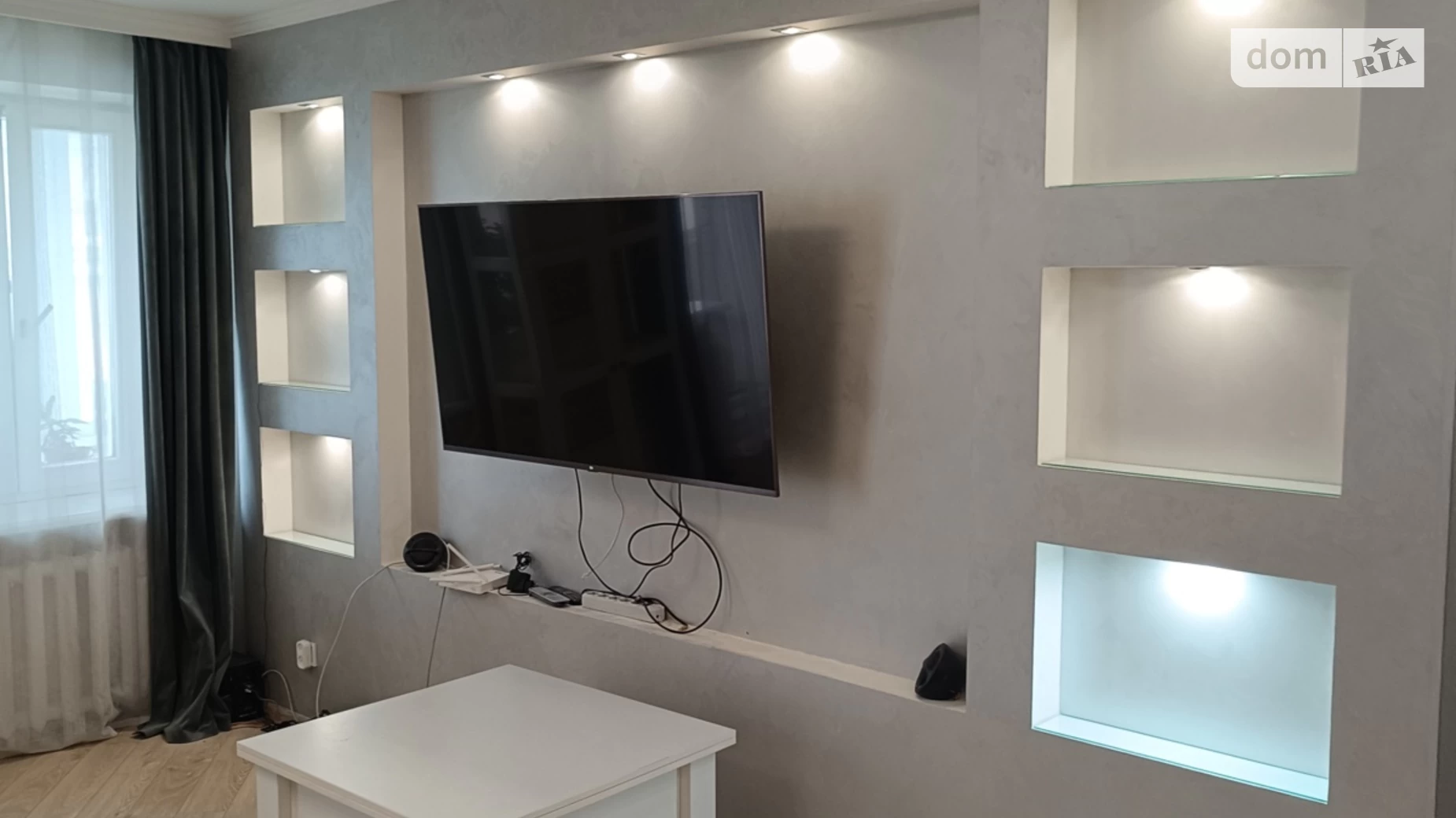 3-комнатная квартира 70 кв. м в, цена: 400 $ - фото 2