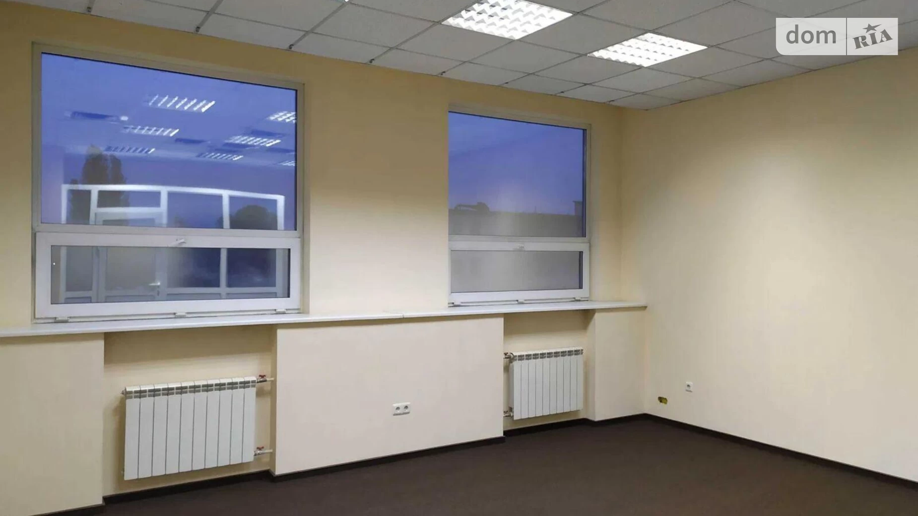 Сдается в аренду офис 190 кв. м в бизнес-центре, цена: 53200 грн - фото 3