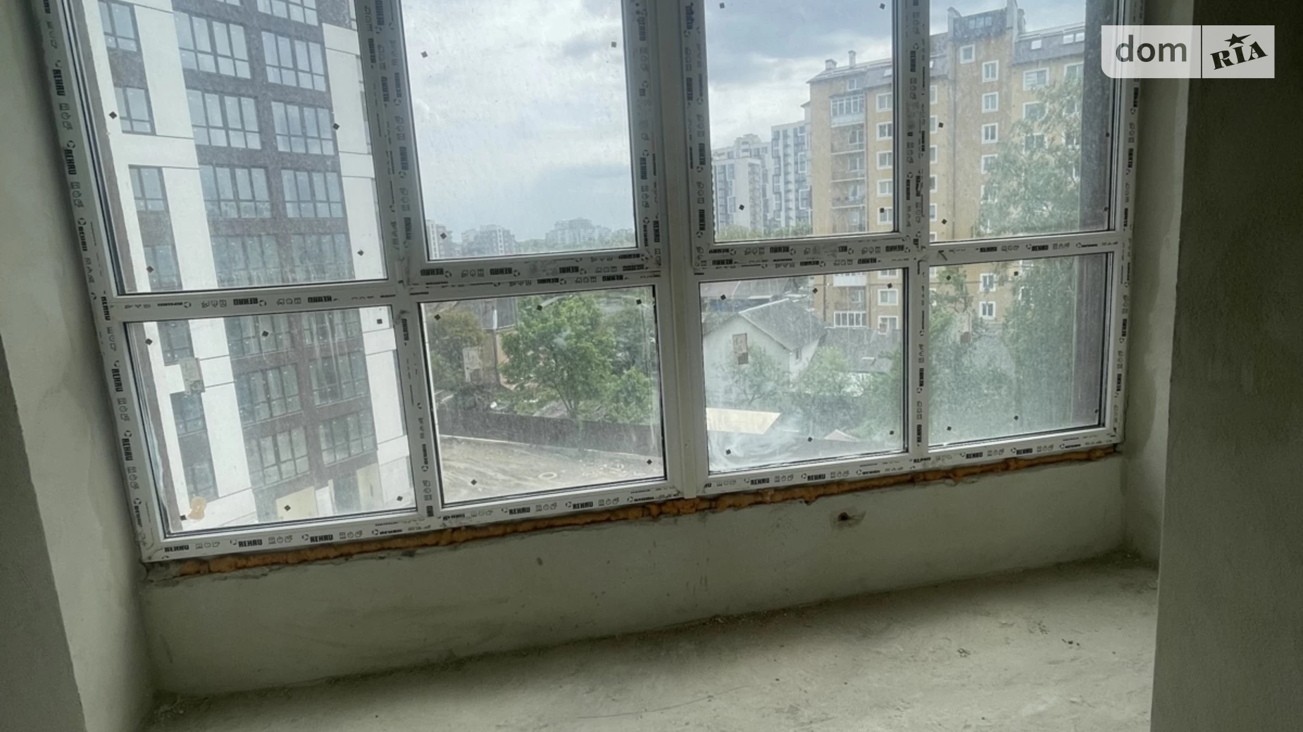 Продается 1-комнатная квартира 39 кв. м в Ивано-Франковске, ул. Ленкавского, 25 - фото 4
