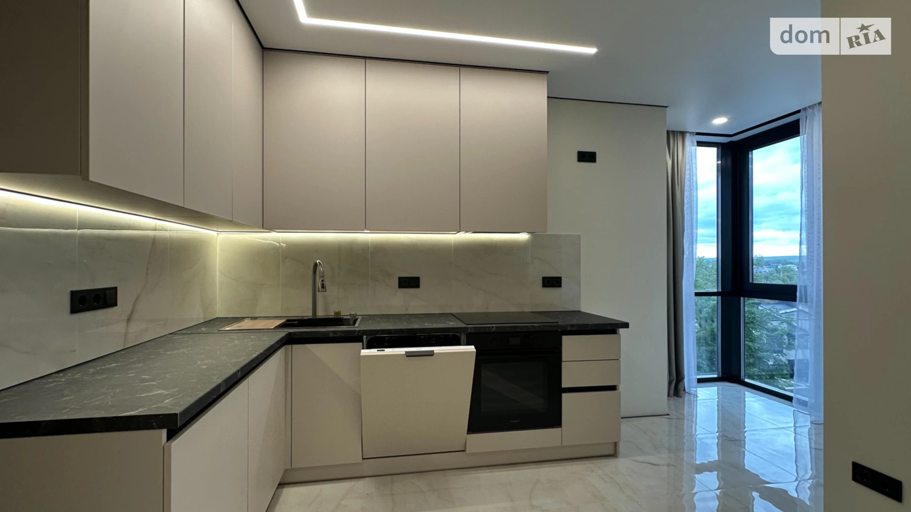 Продается 2-комнатная квартира 45 кв. м в Ивано-Франковске, цена: 76500 $ - фото 5