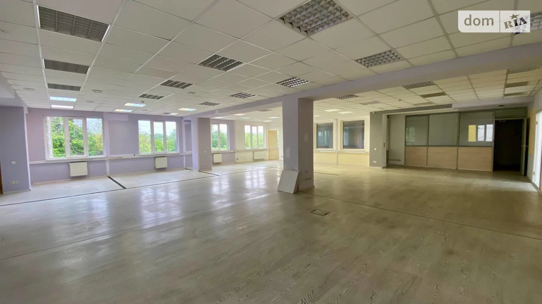 Сдается в аренду офис 293 кв. м в бизнес-центре, цена: 3098 $ - фото 2
