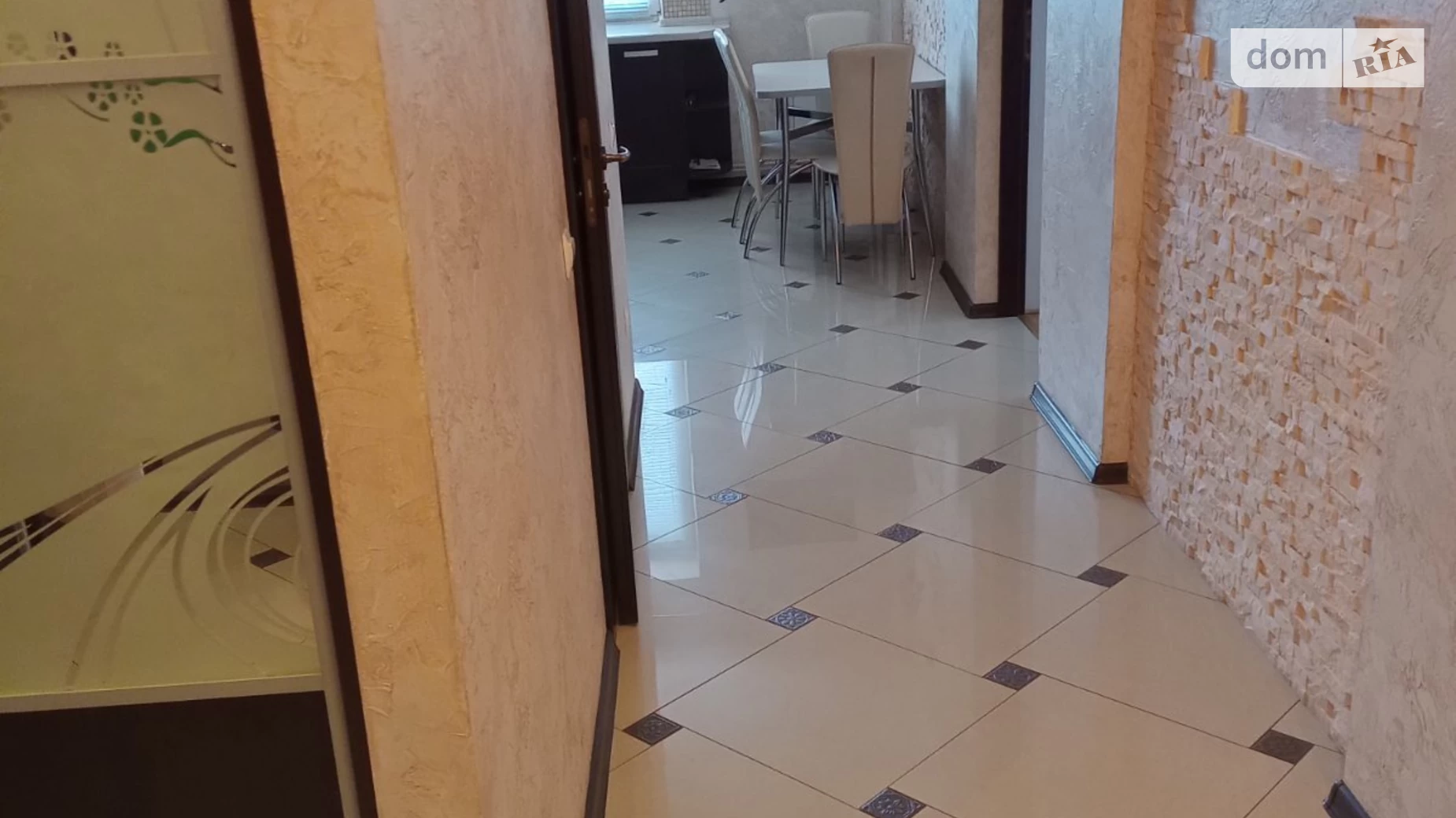 Продається 3-кімнатна квартира 79.3 кв. м у Дрогобичі, вул. Шептицького, 18 - фото 3