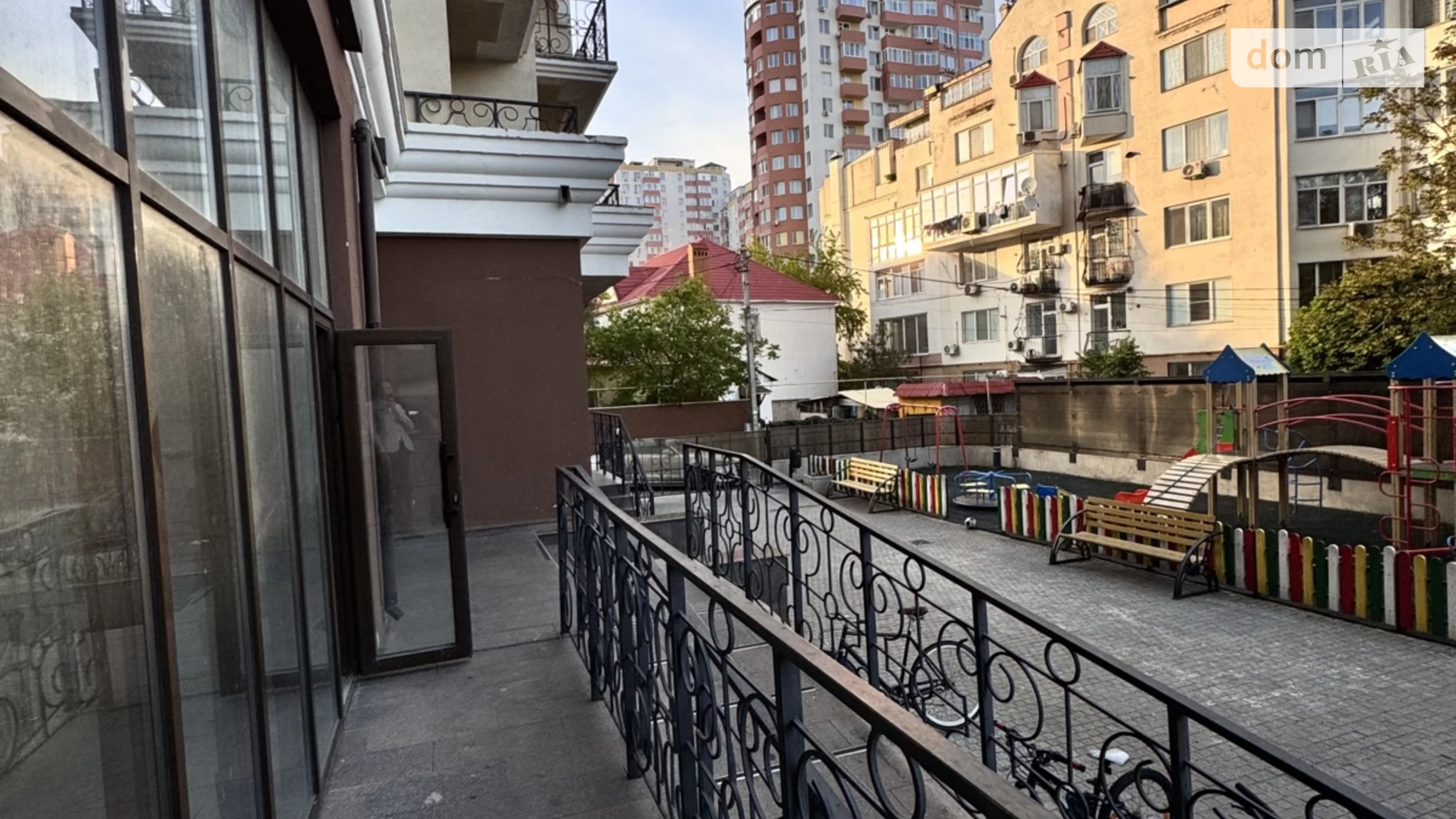 Продается помещения свободного назначения 66 кв. м в 26-этажном здании, цена: 92000 $ - фото 2