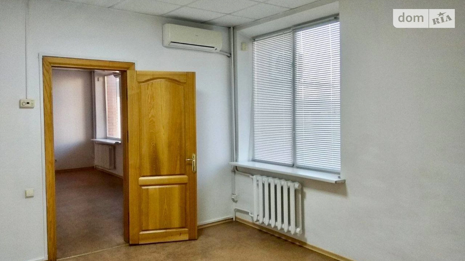 Сдается в аренду офис 220 кв. м в бизнес-центре, цена: 66000 грн - фото 4