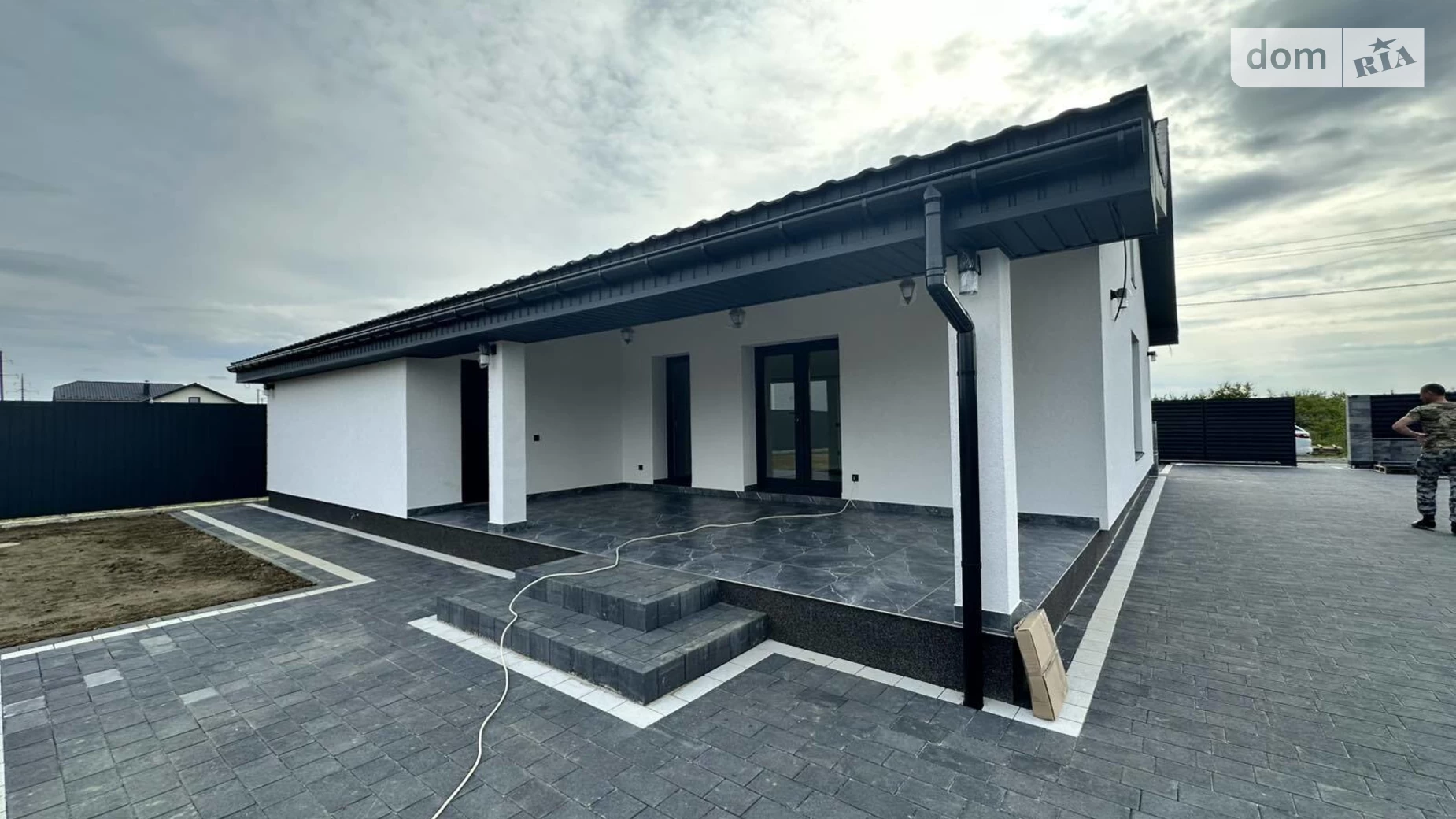 Продается одноэтажный дом 115 кв. м с беседкой, цена: 185000 $ - фото 2