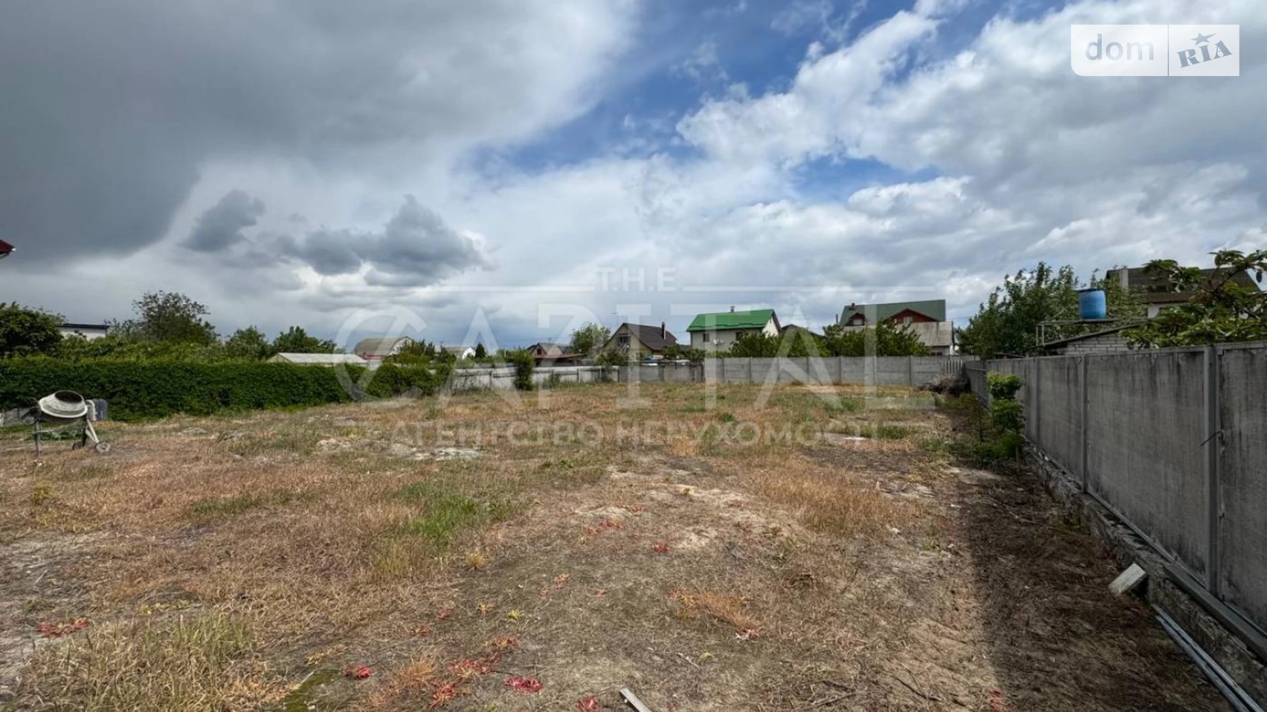 Продается дом на 3 этажа 240 кв. м с бассейном, цена: 169000 $ - фото 4