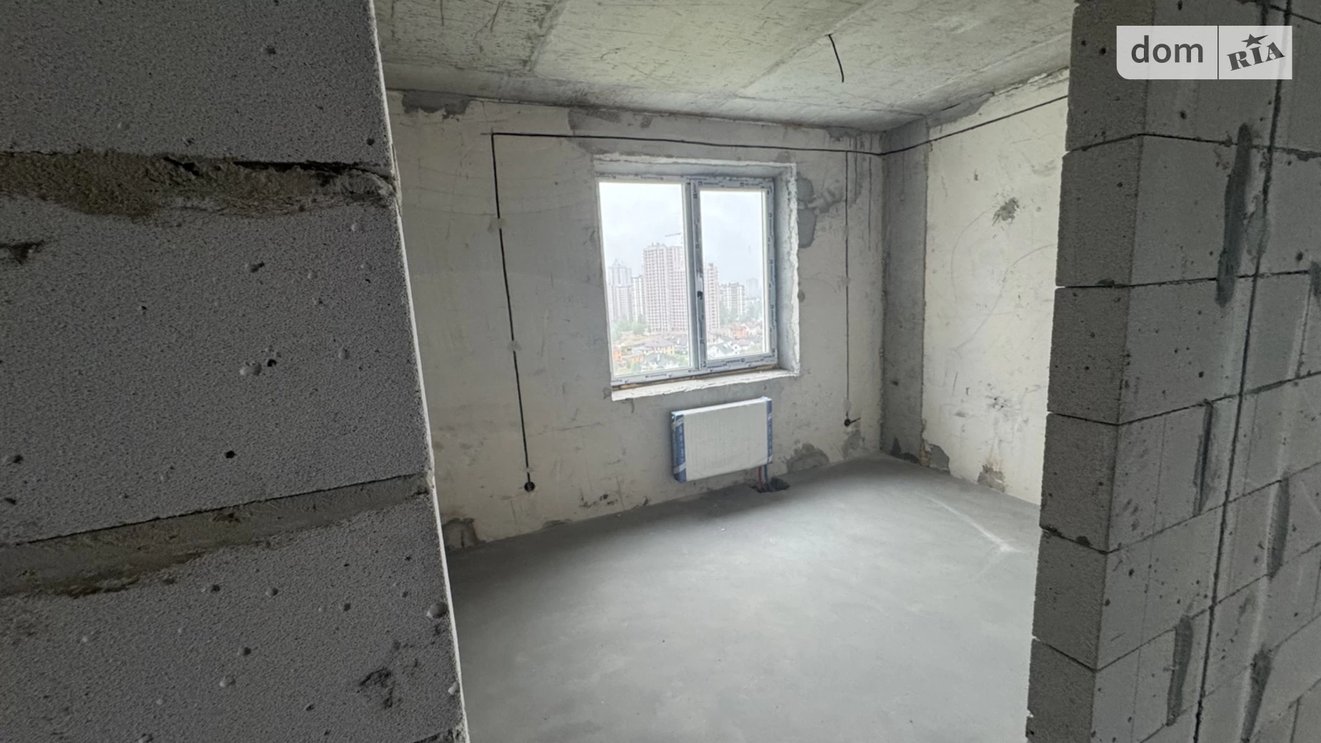 Продается 1-комнатная квартира 64 кв. м в Броварах, ул. Павла Чубинского - фото 2