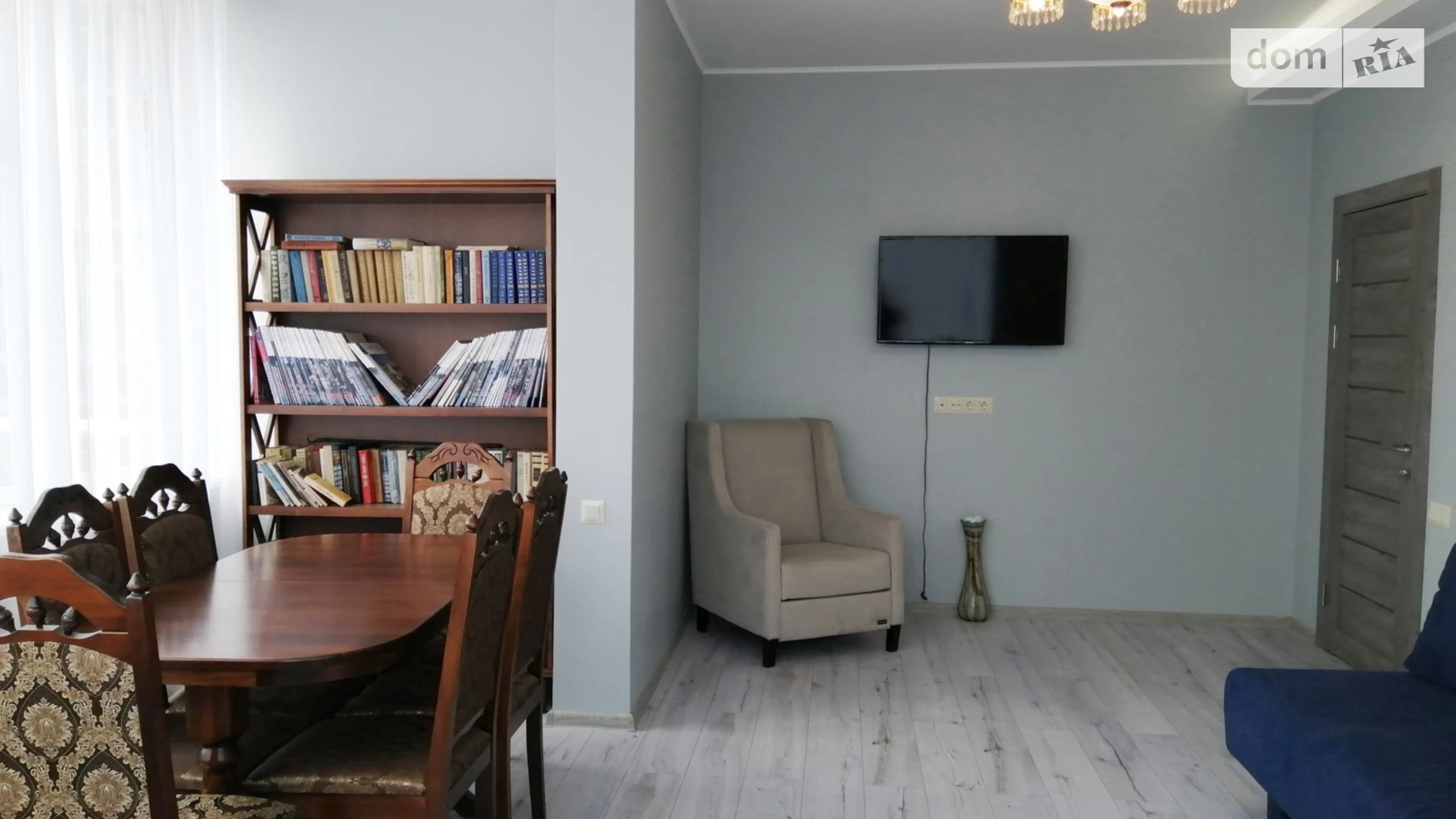 Продается 2-комнатная квартира 74.2 кв. м в Киеве, ул. Академика Писаржевского, 8А - фото 2