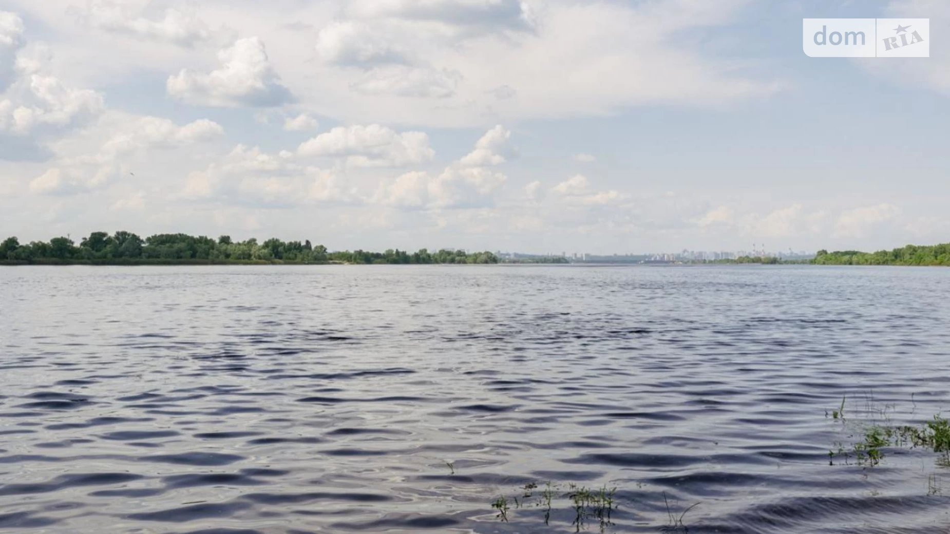 Продается дом на 2 этажа 335 кв. м с камином, цена: 620000 $ - фото 2