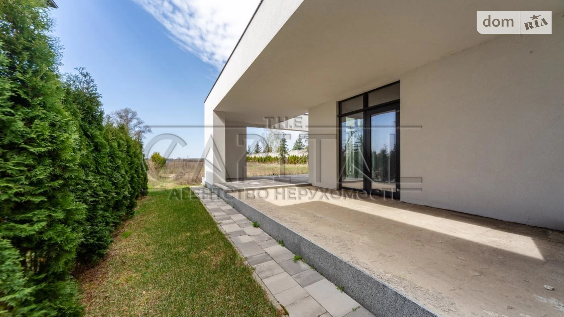 Продается дом на 2 этажа 335 кв. м с камином, цена: 620000 $ - фото 4