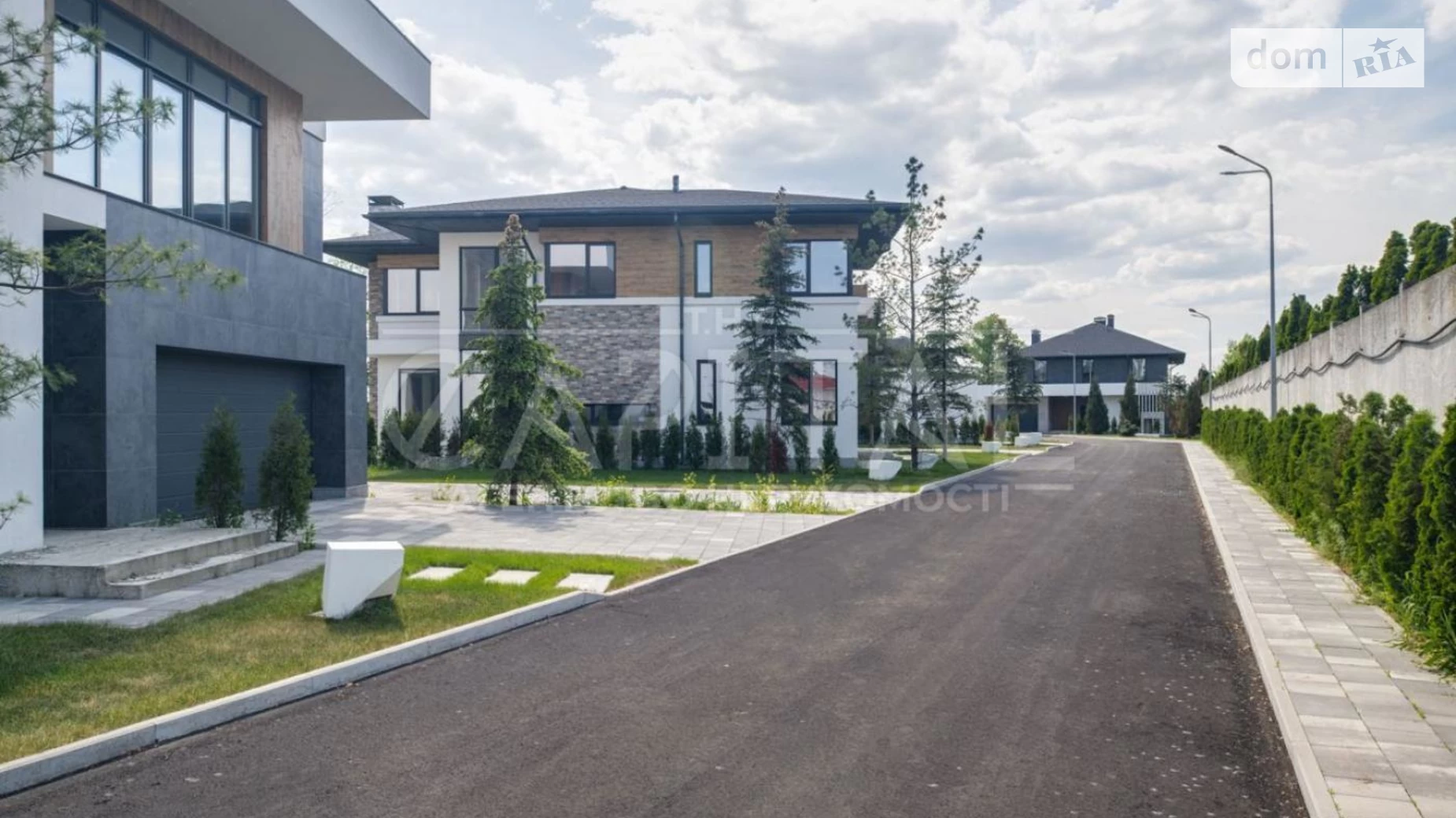 Продается дом на 2 этажа 250 кв. м с мебелью, цена: 340000 $ - фото 5